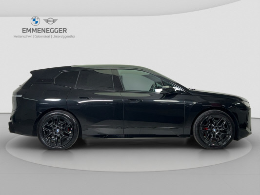 BMW iX xDrive60 M Sport Pro-image-5