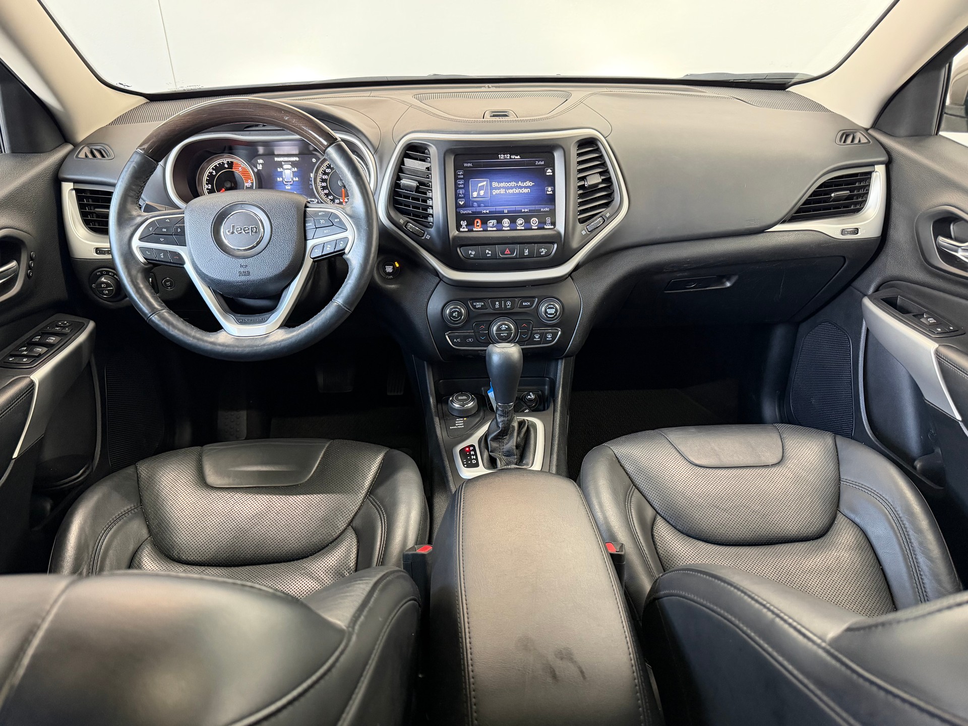 JEEP Cherokee 2.2TD Limited AWD 9ATX AD-image-8