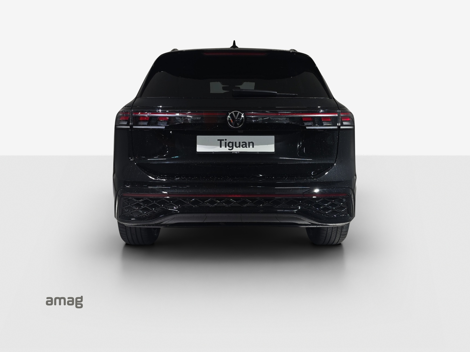 VW Tiguan 2.0 TDI SCR R-Line 4Motion DSG-image-3