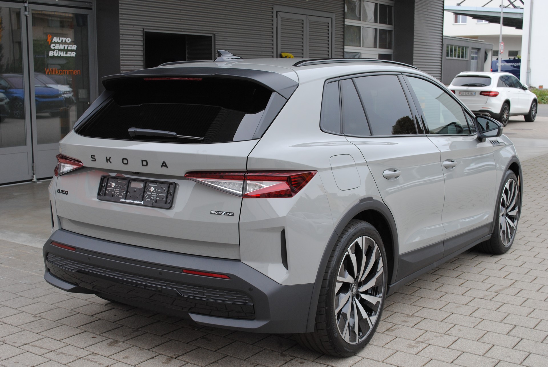 SKODA Elroq 85x Sportline 4x4-image-5