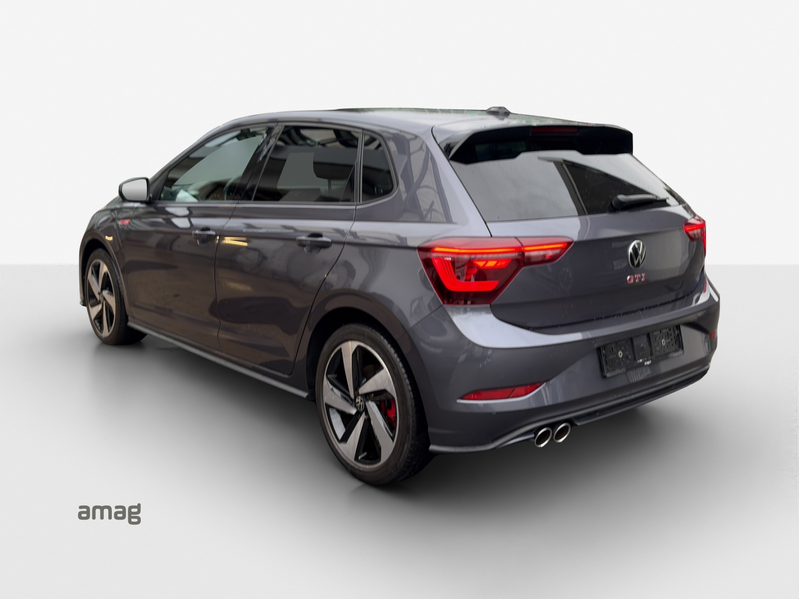 VW Polo 2.0 TSI GTI DSG-image-2