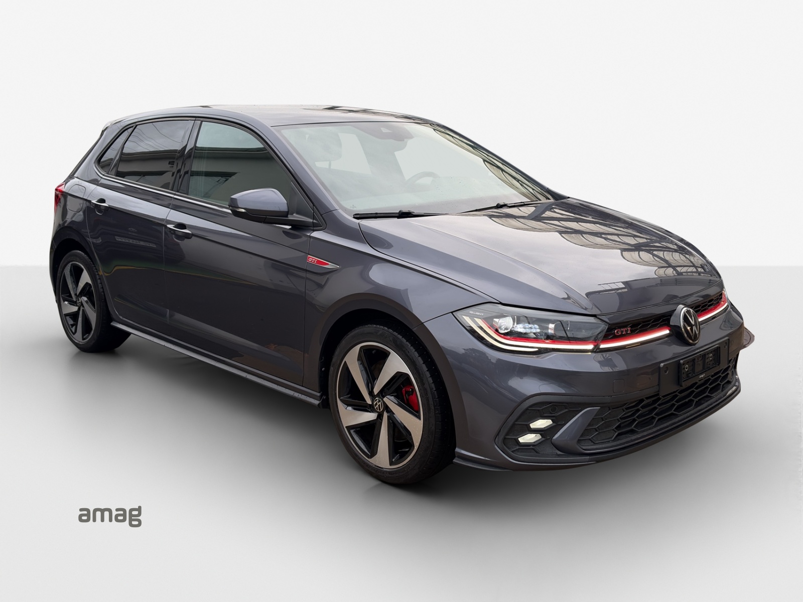 VW Polo 2.0 TSI GTI DSG-image-5