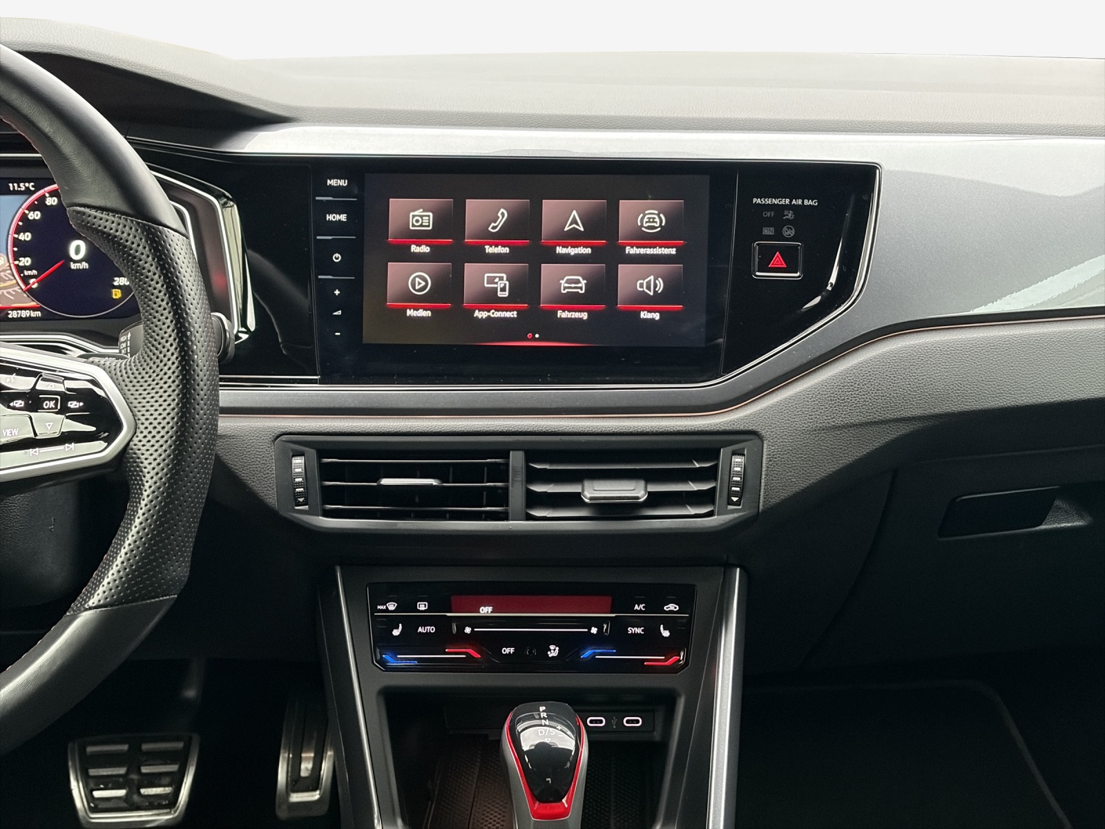 VW Polo 2.0 TSI GTI DSG-image-10