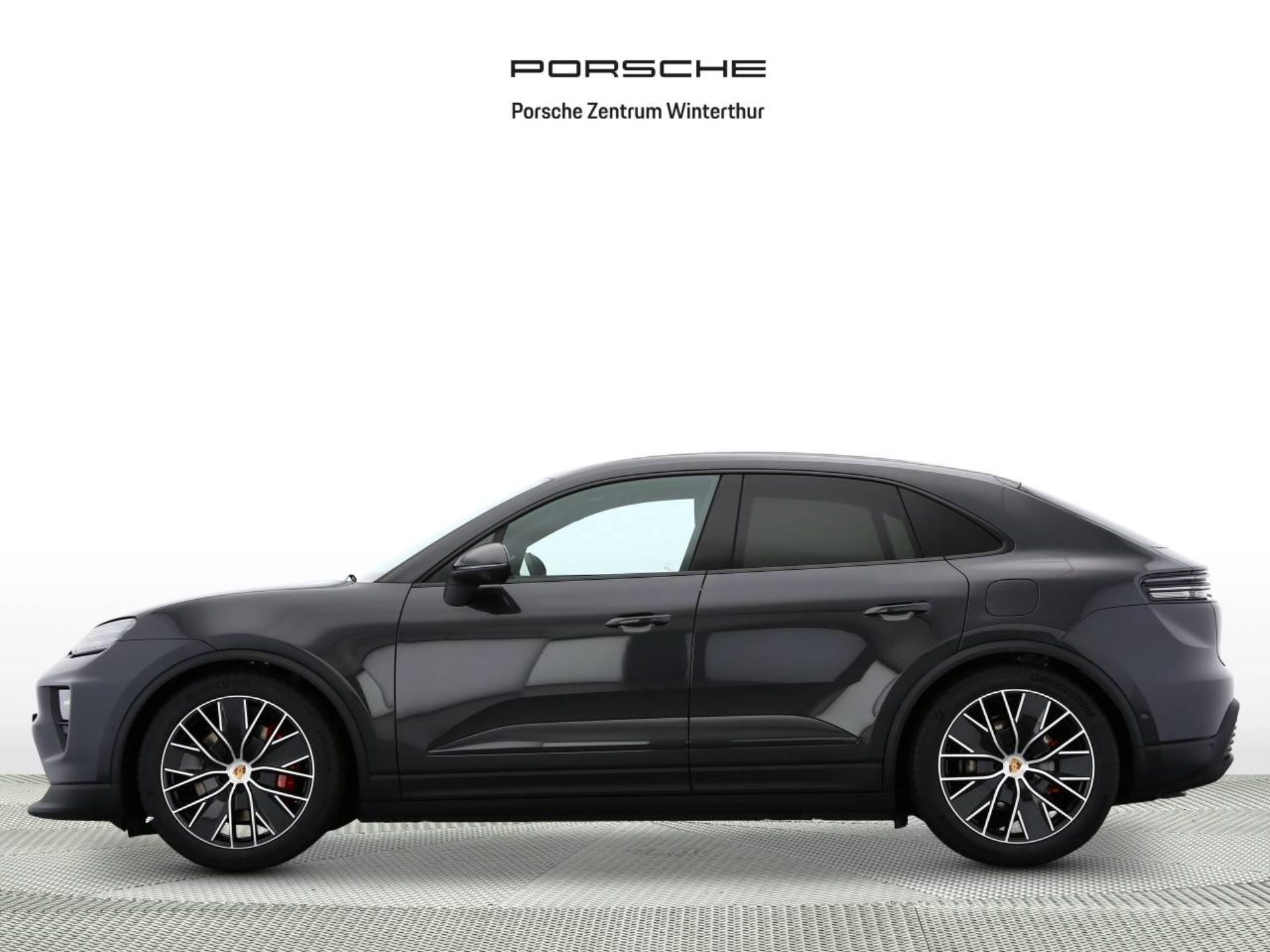 PORSCHE Macan 4S-image-1