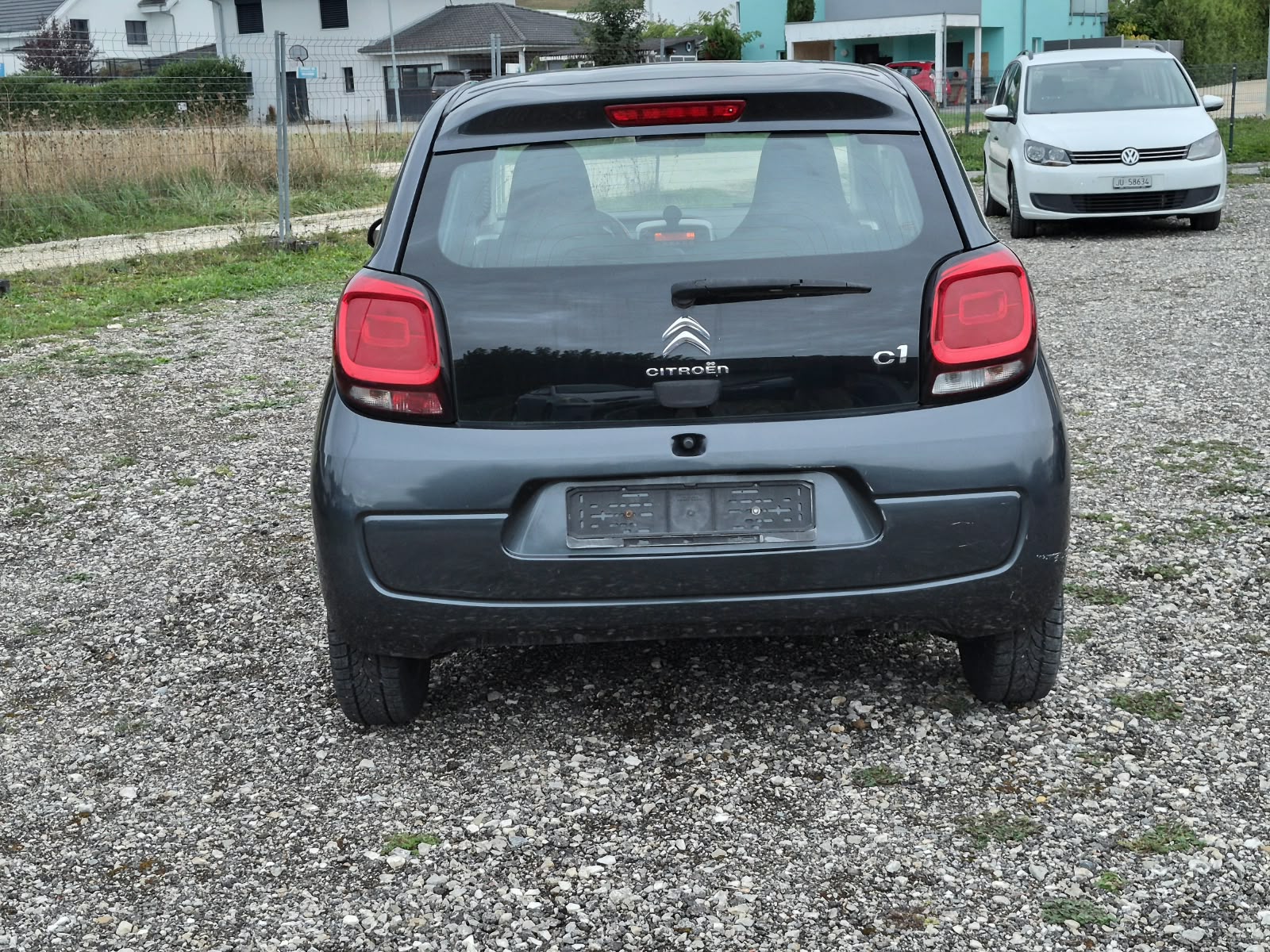 CITROEN C1 1.0 VTi Feel Airscape-image-4