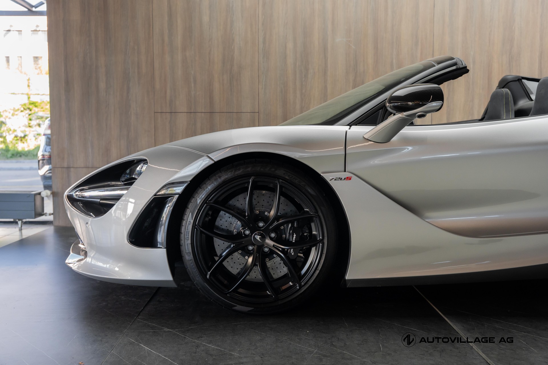 McLAREN 720S Spider Performance 4.0 V8 SSG-image-31