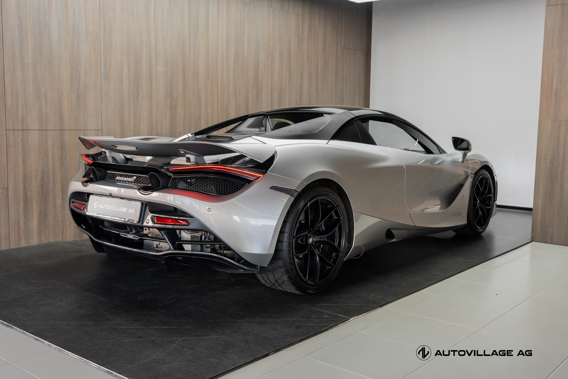 McLAREN 720S Spider Performance 4.0 V8 SSG-image-2