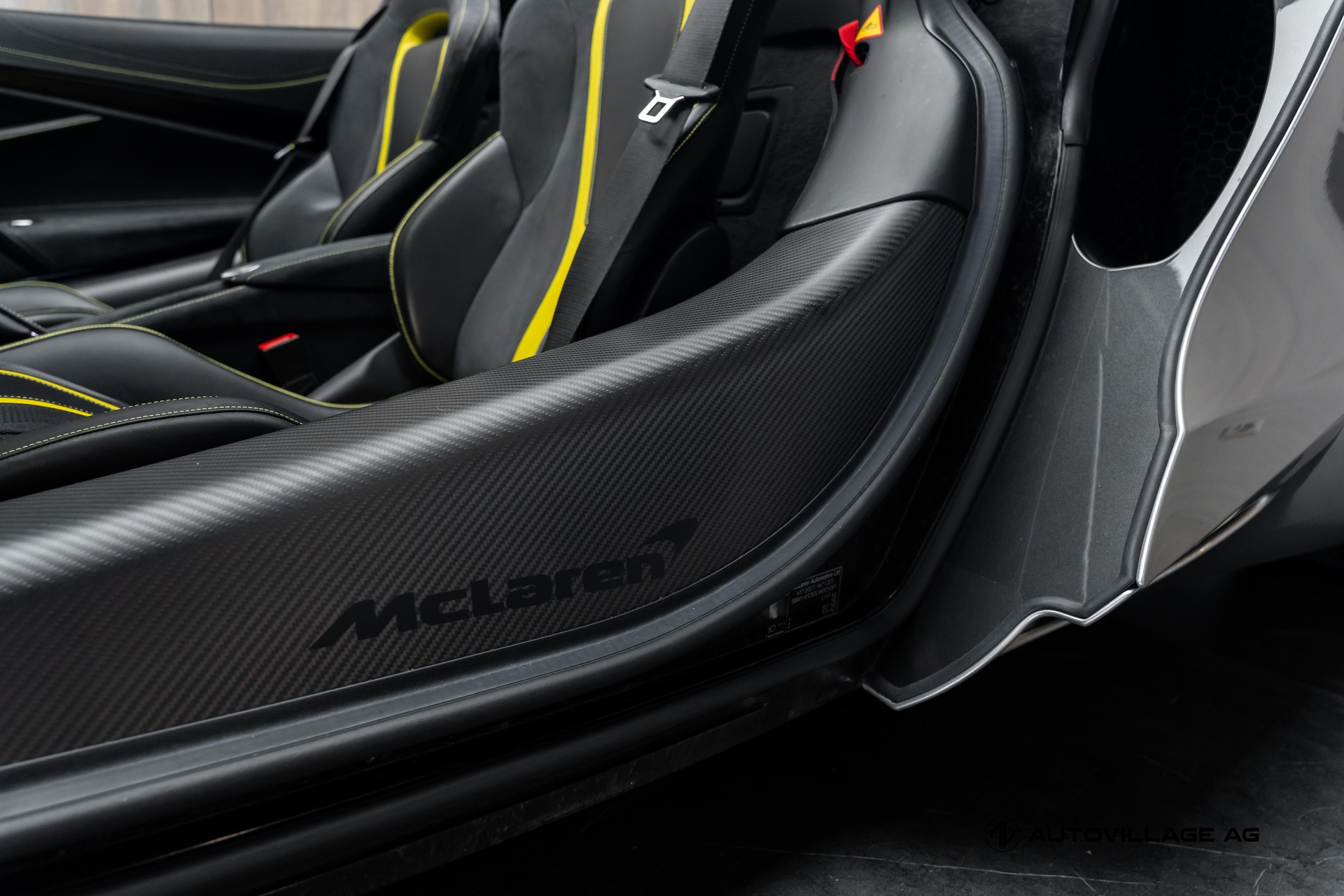 McLAREN 720S Spider Performance 4.0 V8 SSG-image-8