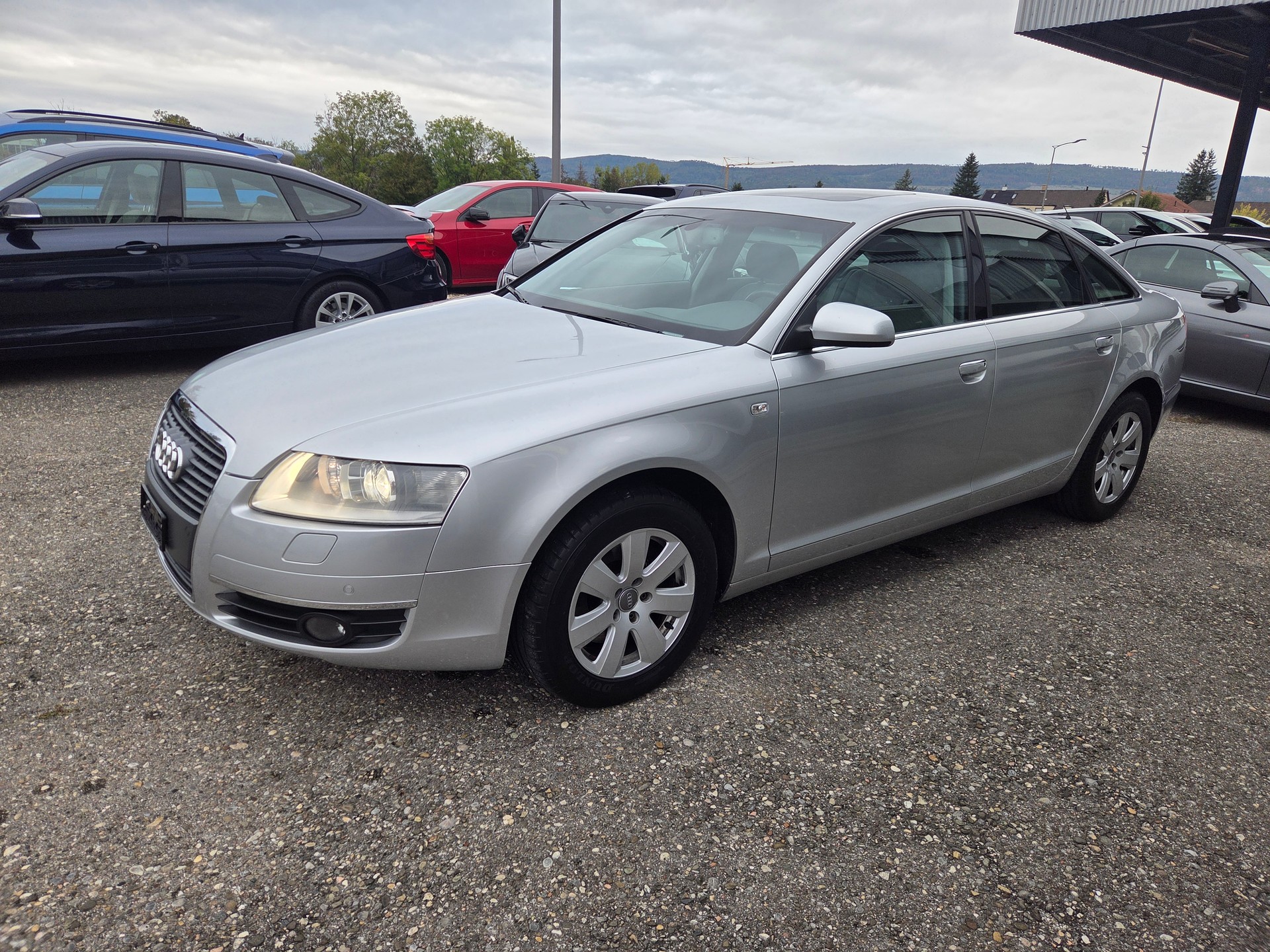 AUDI A6 Limousine 2.4 V6-showroom-element-2