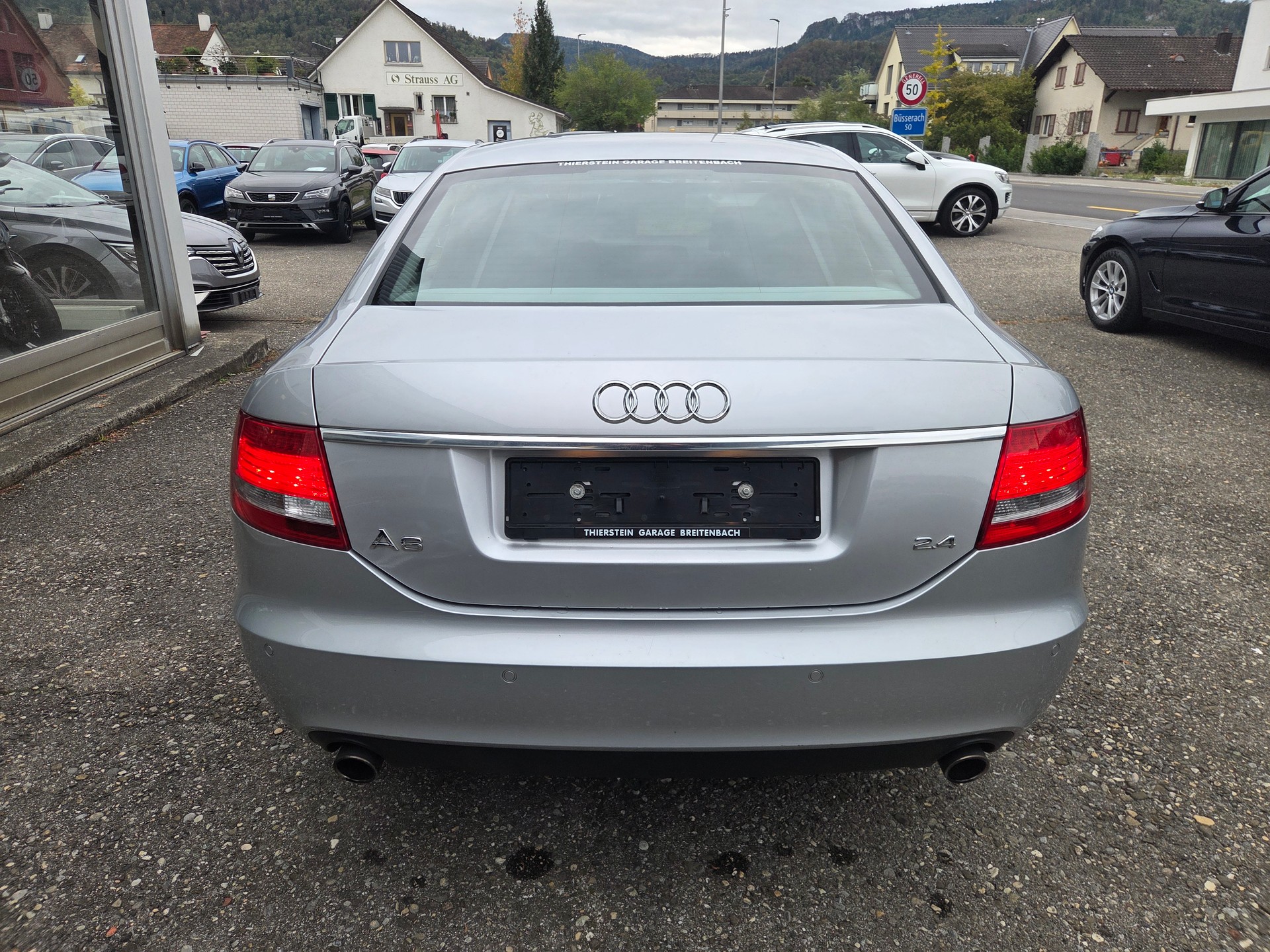 AUDI A6 Limousine 2.4 V6-image-4