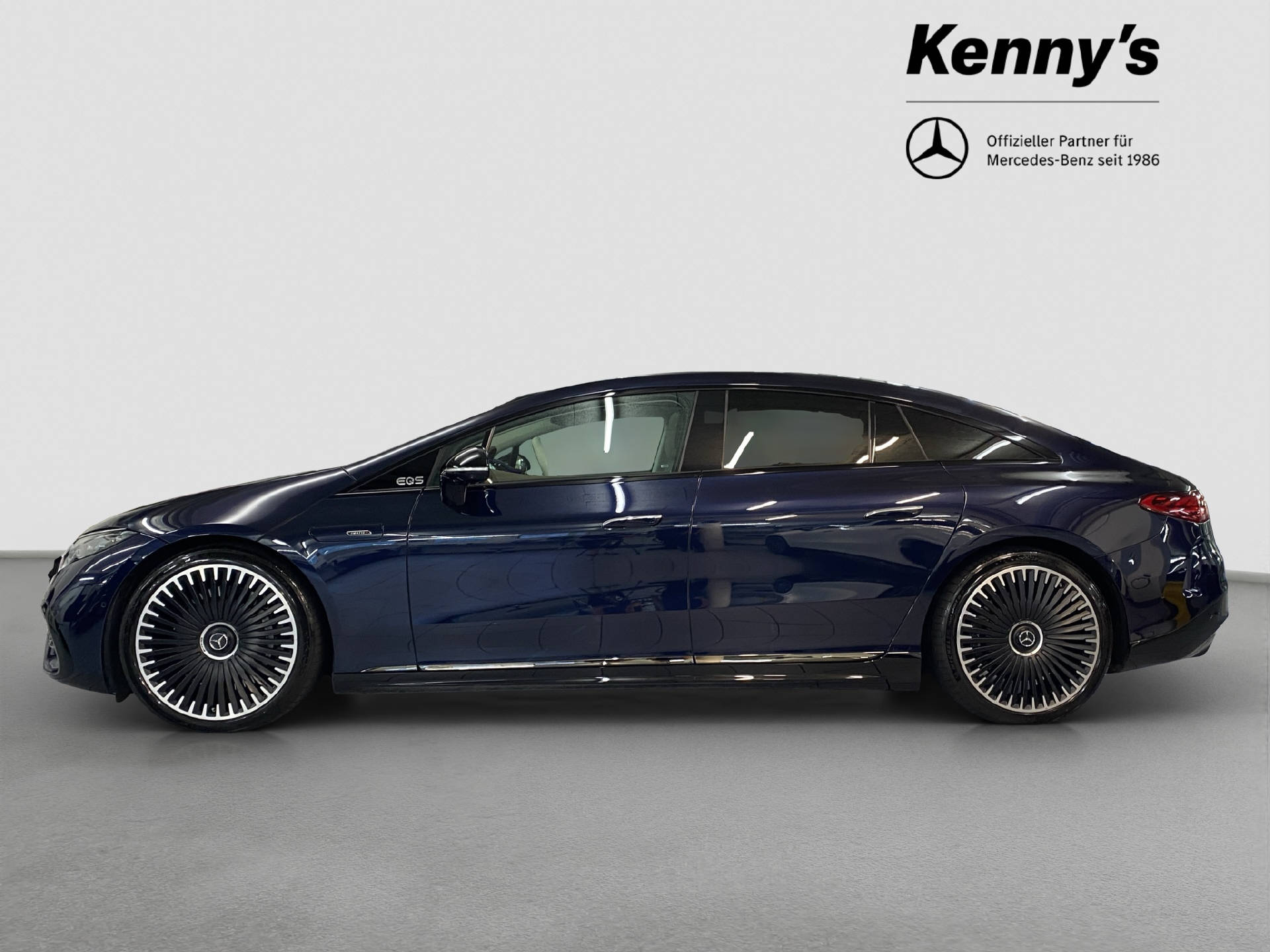 MERCEDES-BENZ EQS 53 AMG 4matic++-showroom-element-3