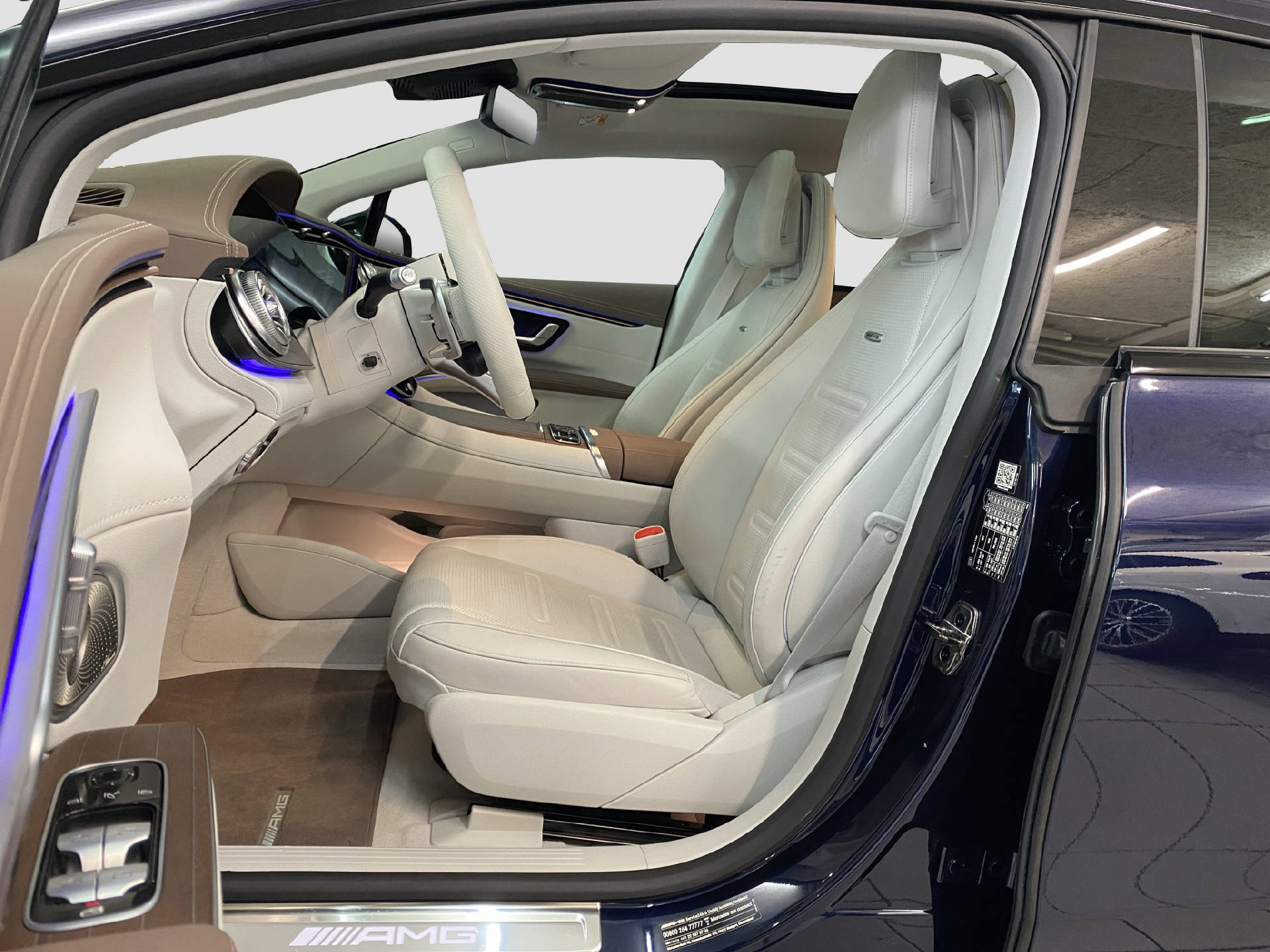 MERCEDES-BENZ EQS 53 AMG 4matic++-image-7