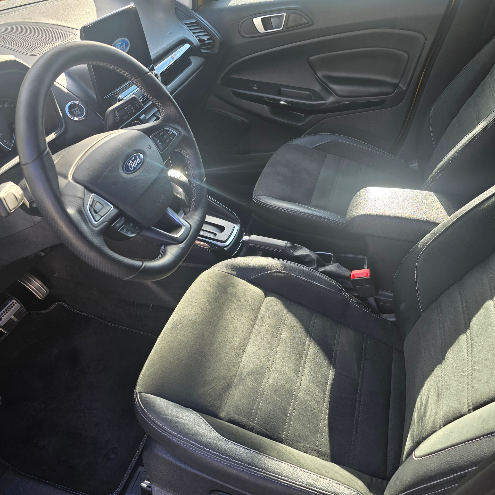 FORD EcoSport 1.0 EcoB 125 ST-Line-image-9