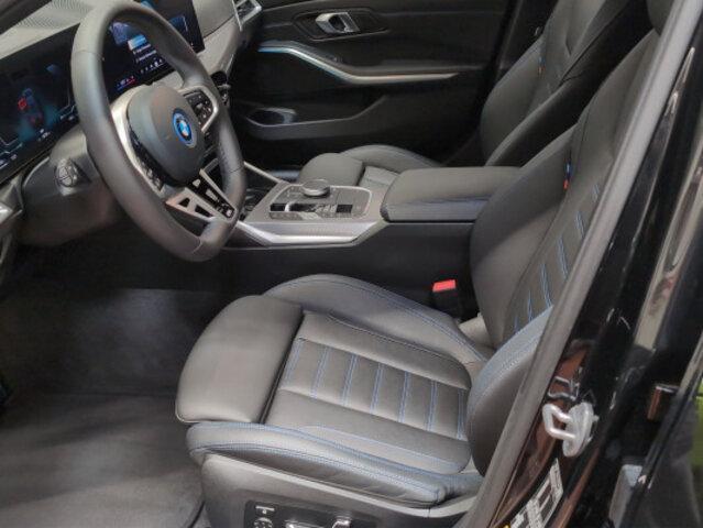 BMW 3er Reihe G21 Touring 330e xDrive SAG-image-7