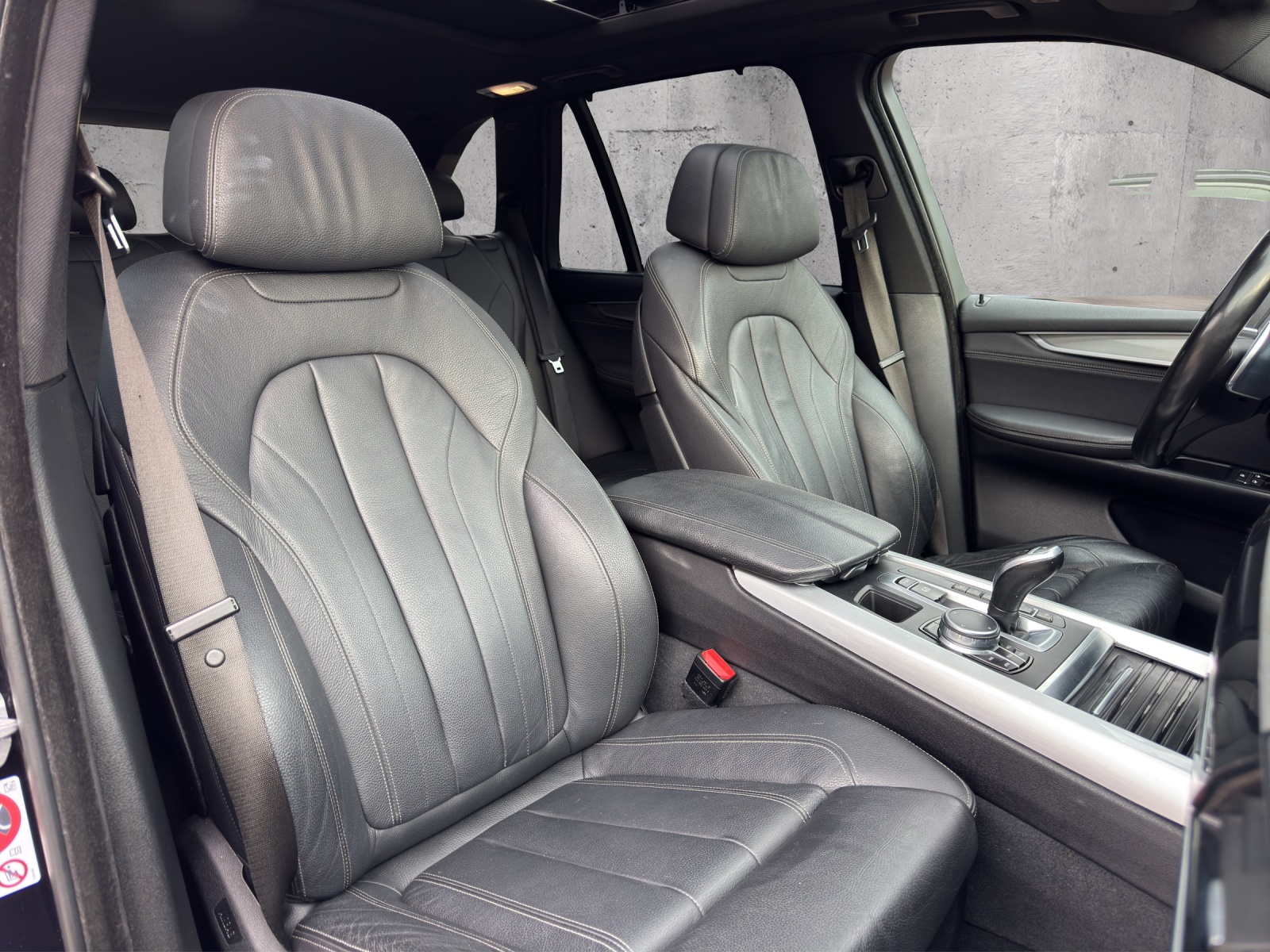 BMW X5 xDrive 30d Steptronic-image-13