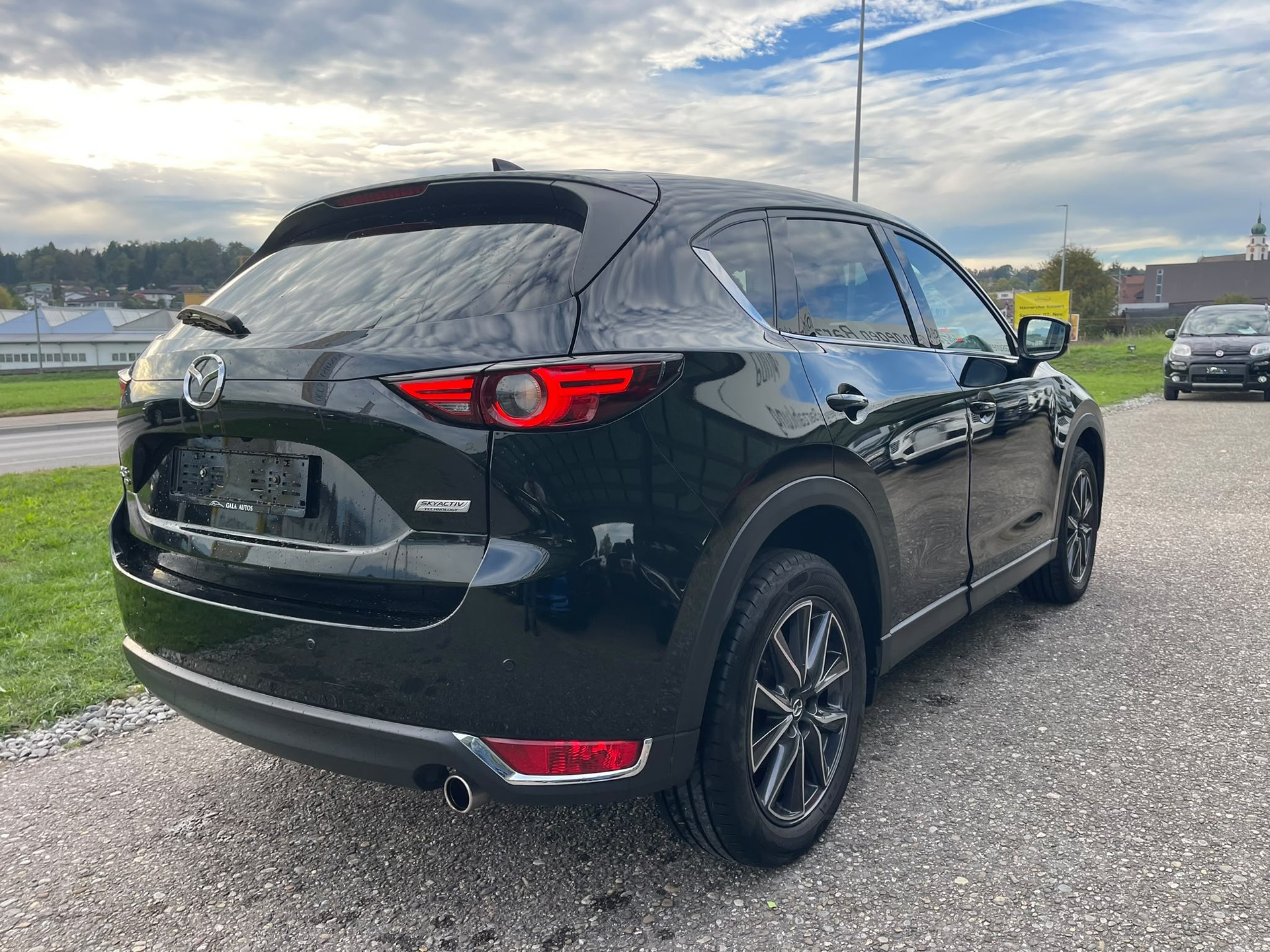 MAZDA CX-5 SKYACTIV-D 175 Revolution AWD Automat-image-3