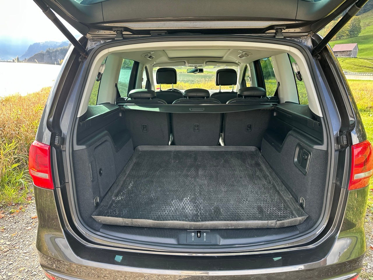 VW 2.0 TDI BlueMTA Highline 4Motion-image-9