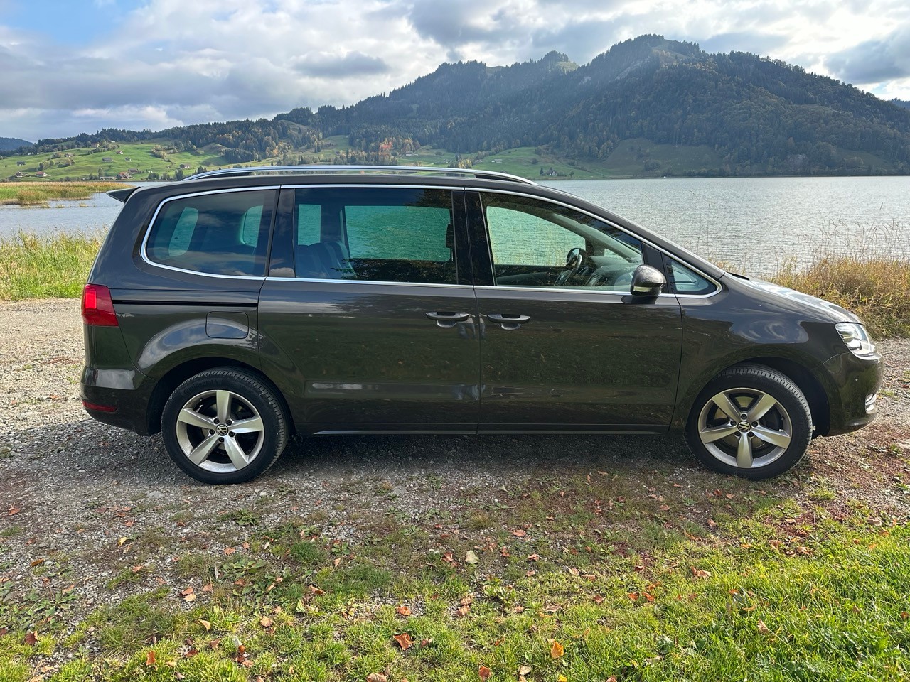 VW 2.0 TDI BlueMTA Highline 4Motion-image-2
