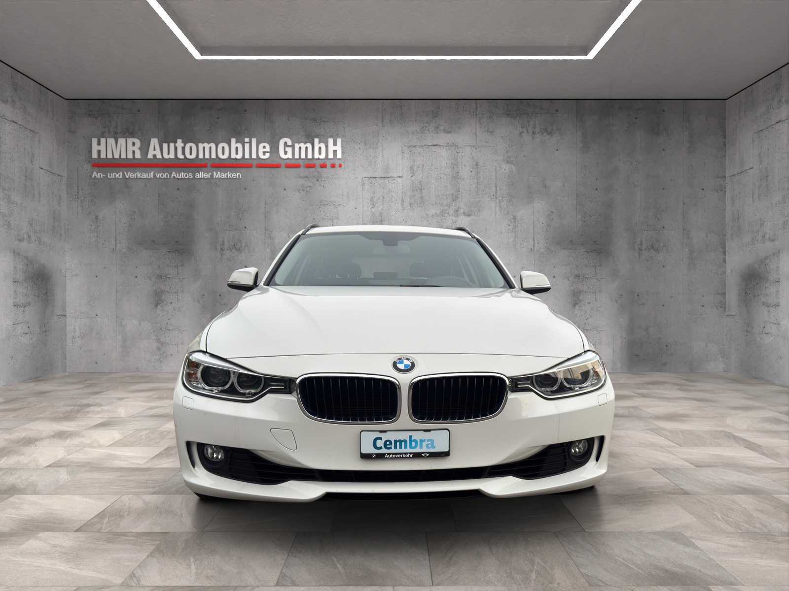 BMW 320i Touring-image-4