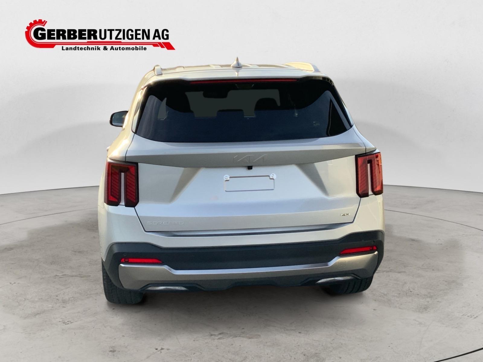 KIA Sorento 2.2 SmartD Style 7P-image-3