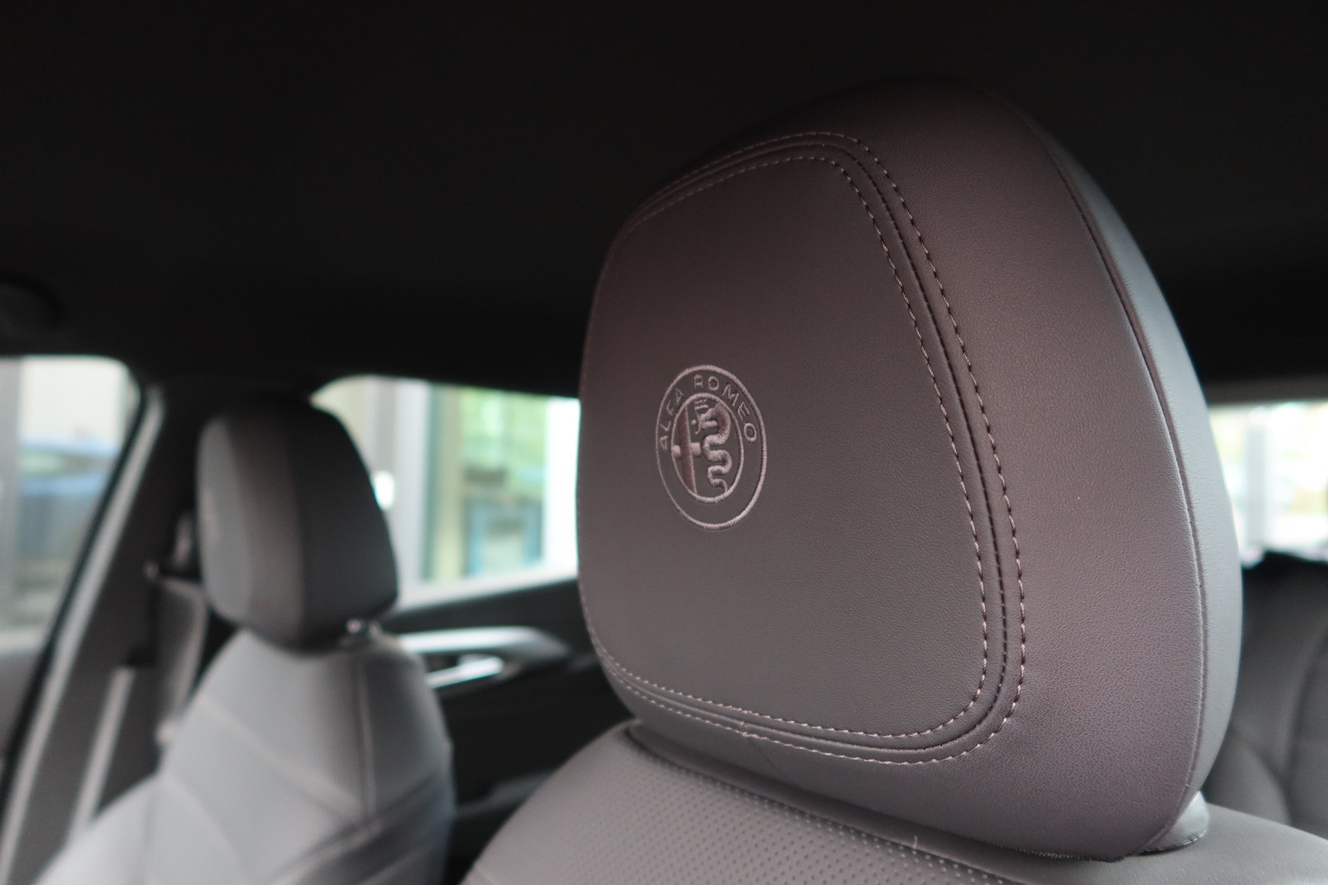 ALFA ROMEO Tonale 1.5 Hy Ti P Prem-image-10