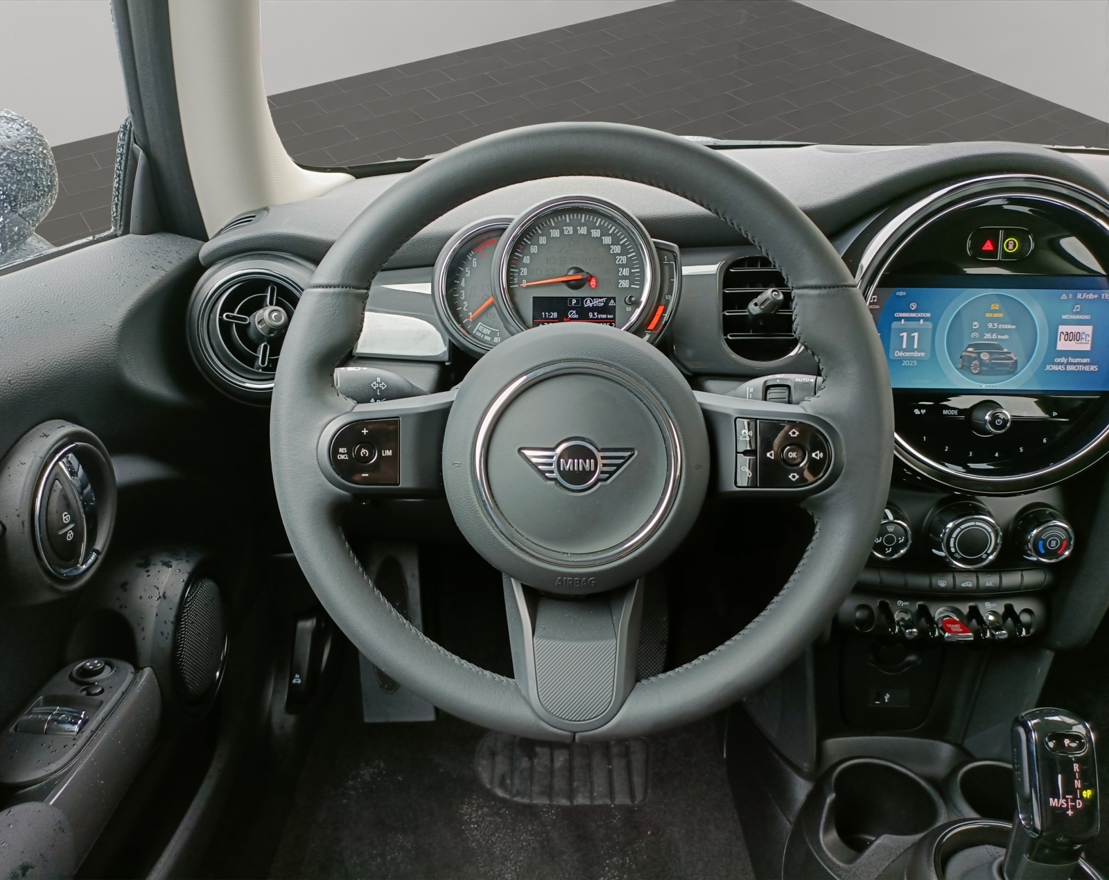 MINI Cooper Steptronic DKG-image-6