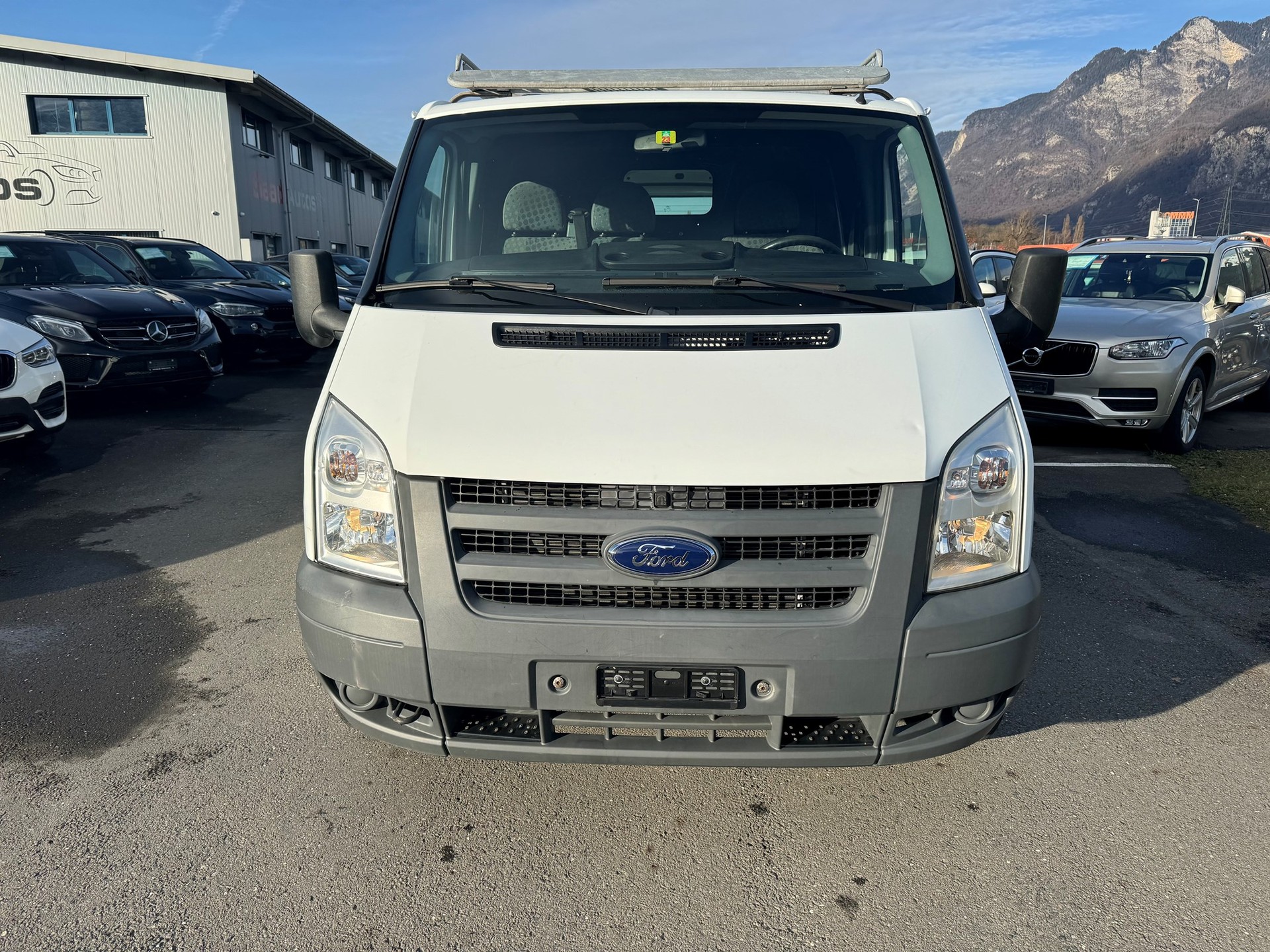 FORD Transit 2.3 B 330 S-showroom-element-1