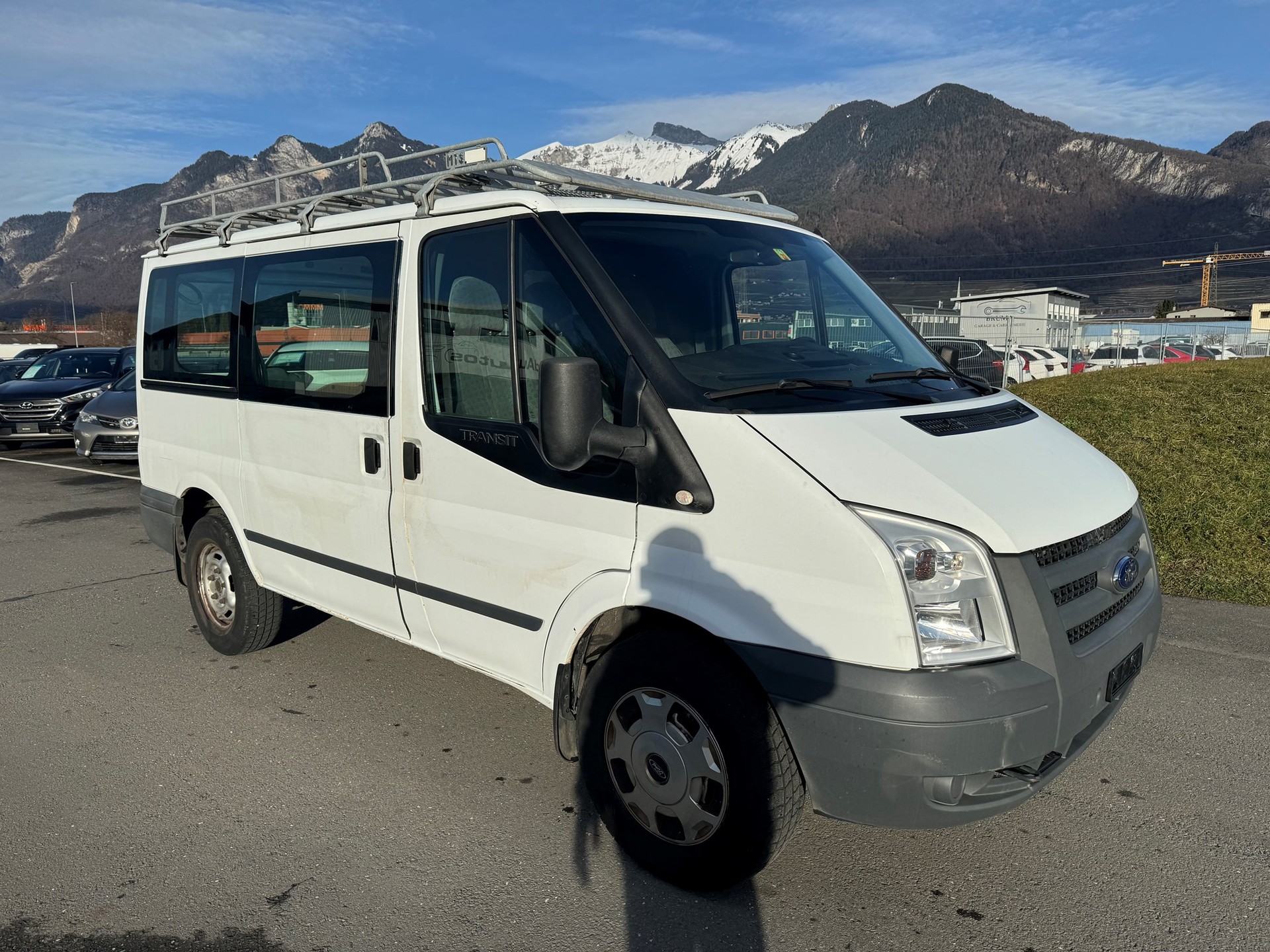 FORD Transit 2.3 B 330 S-showroom-element-2