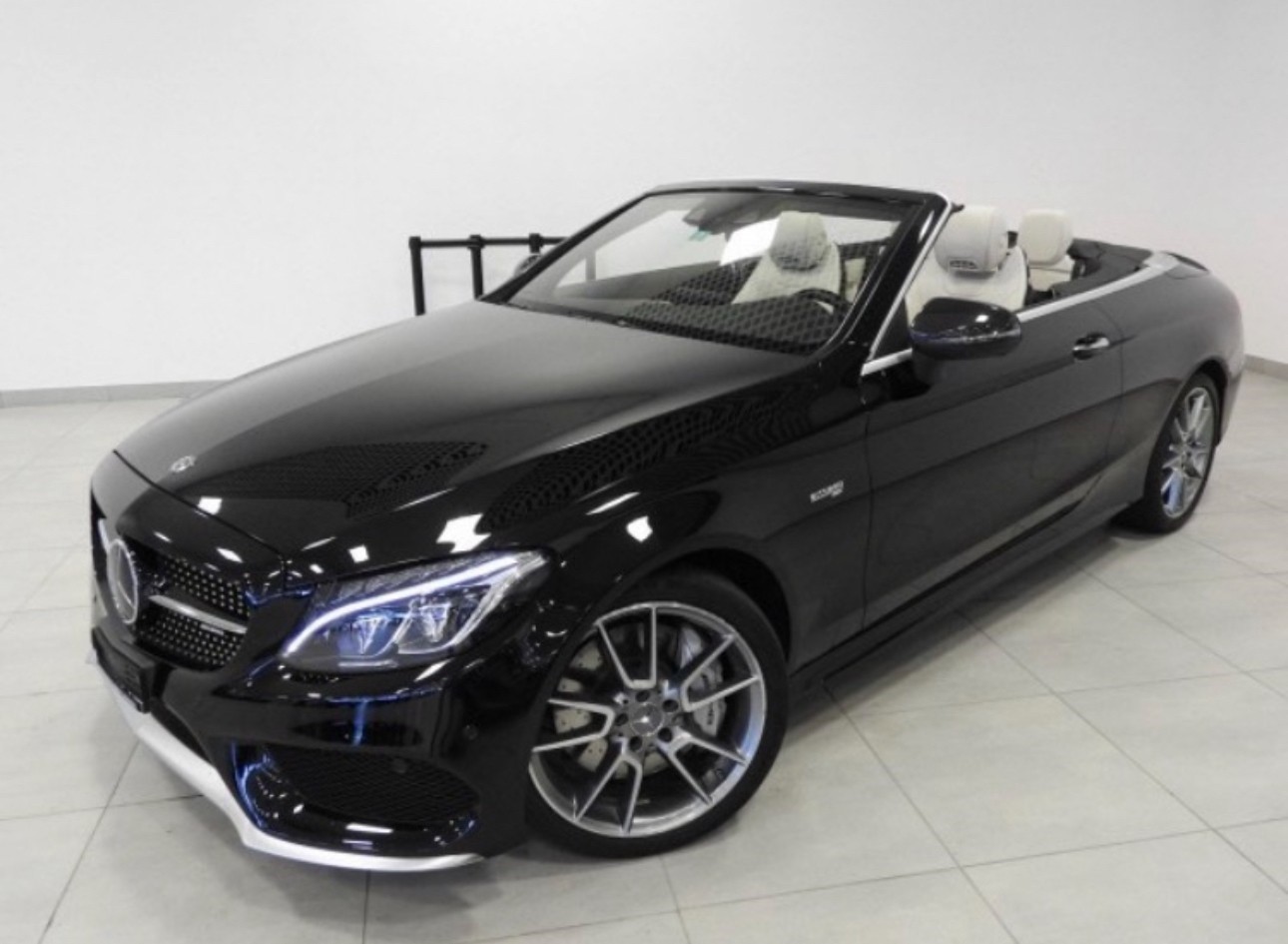 MERCEDES-BENZ C 43 Cabriolet AMG 4Matic 9G-Tronic-image-0