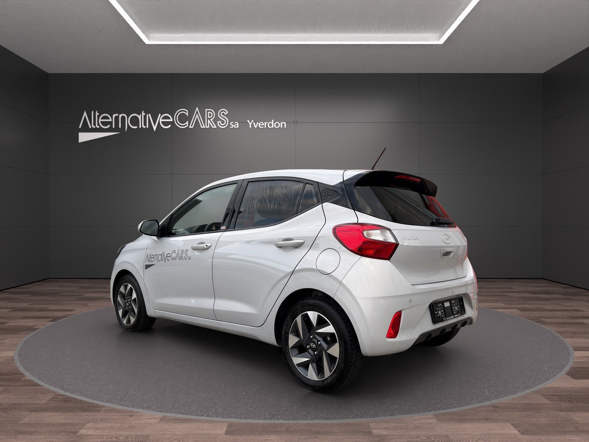HYUNDAI i10 1.2 Amplia-image-3
