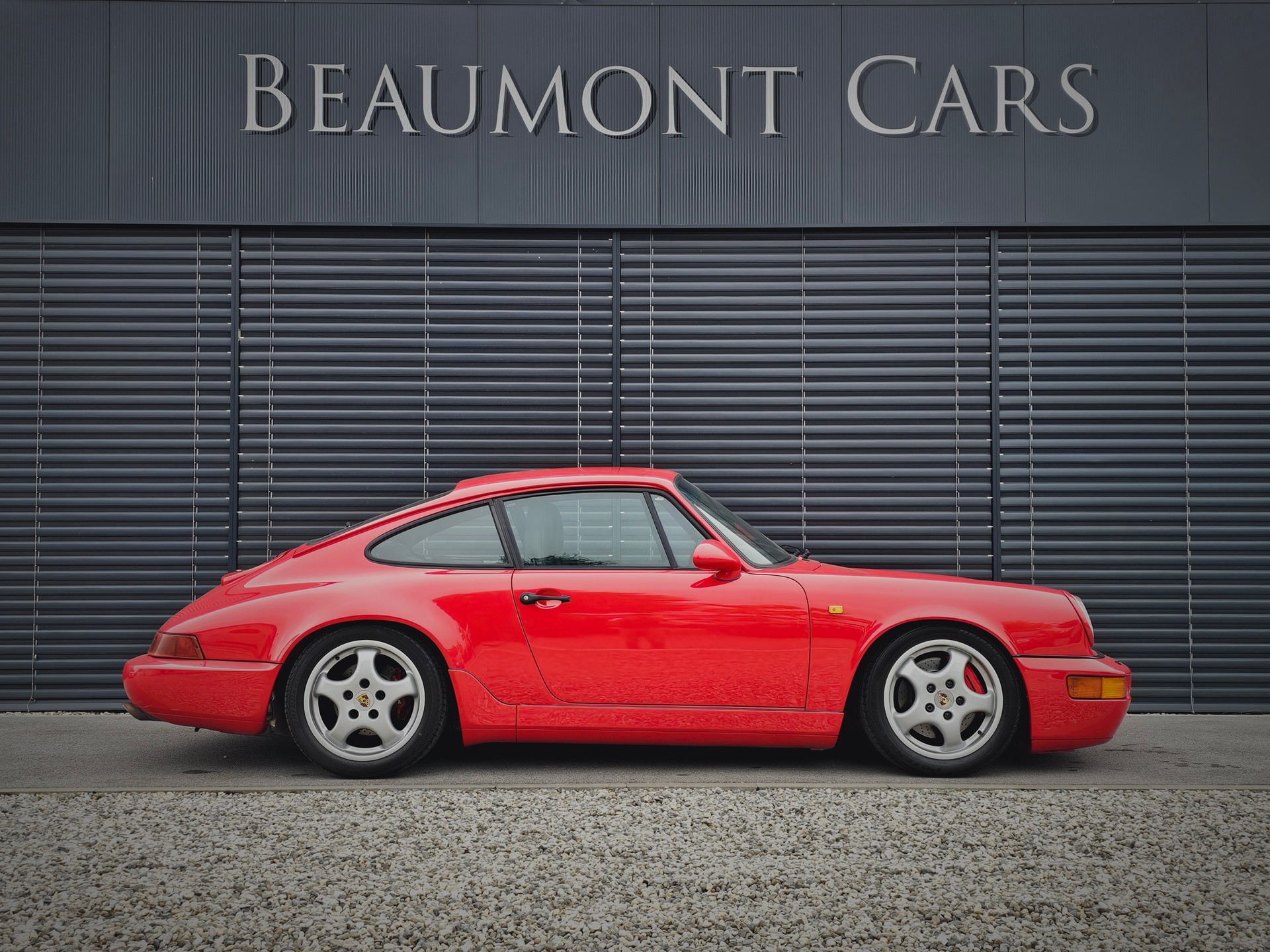 PORSCHE 911 Carrera 2-image-0