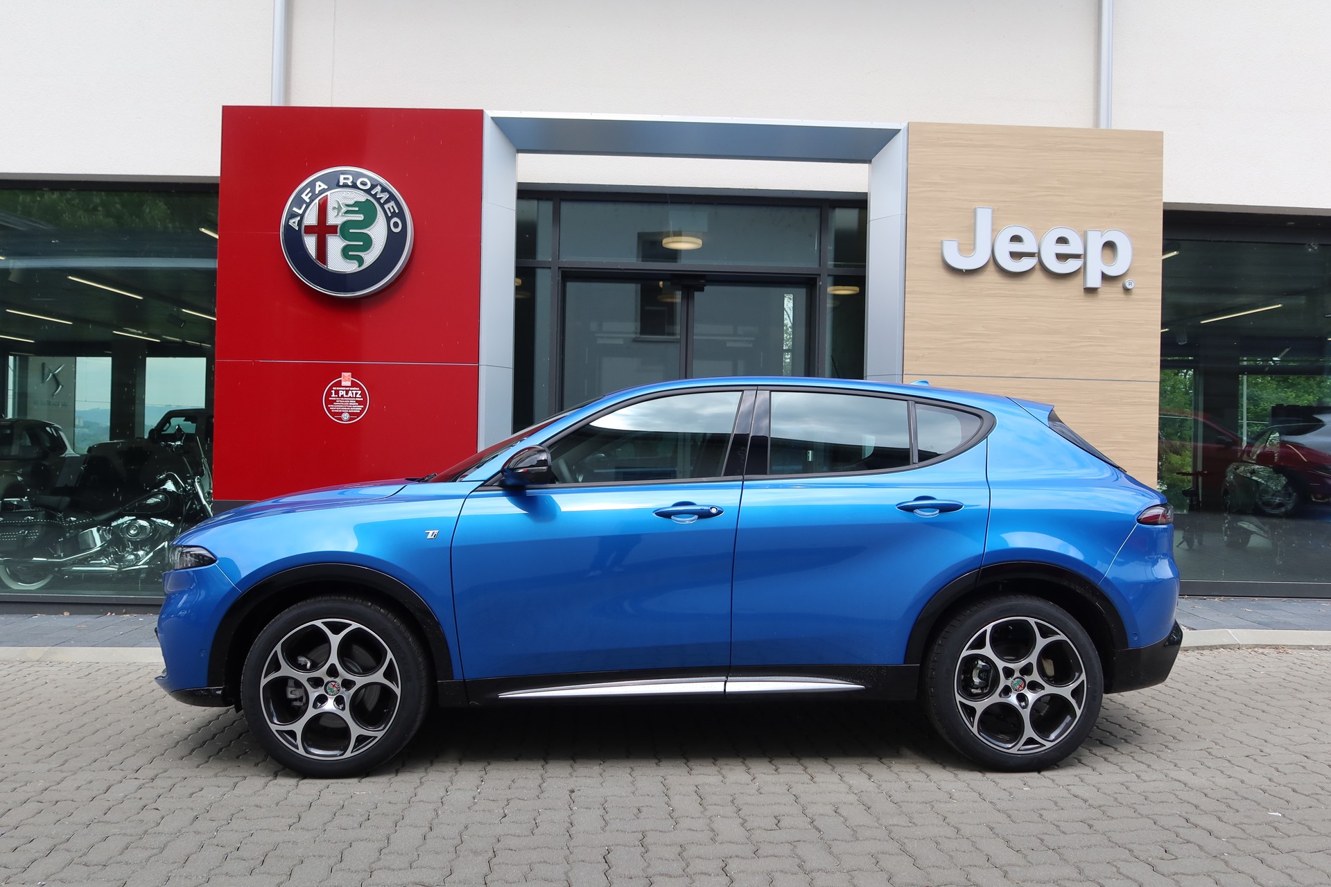 ALFA ROMEO Tonale 1.5 MHEV Ti Pack Premium-image-3
