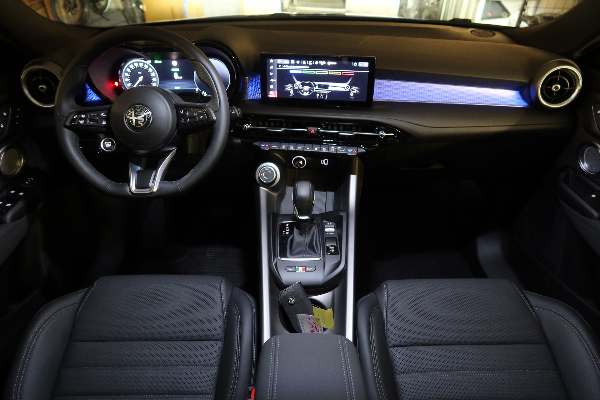 ALFA ROMEO Tonale 1.5 MHEV Ti Pack Premium-image-8