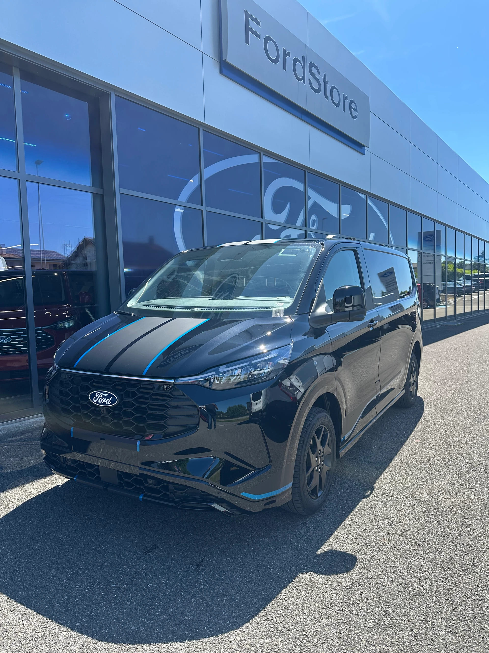 FORD Transit Custom Van 320 L1 2.5 Durat Sport/PHEV/Aut.-image-1