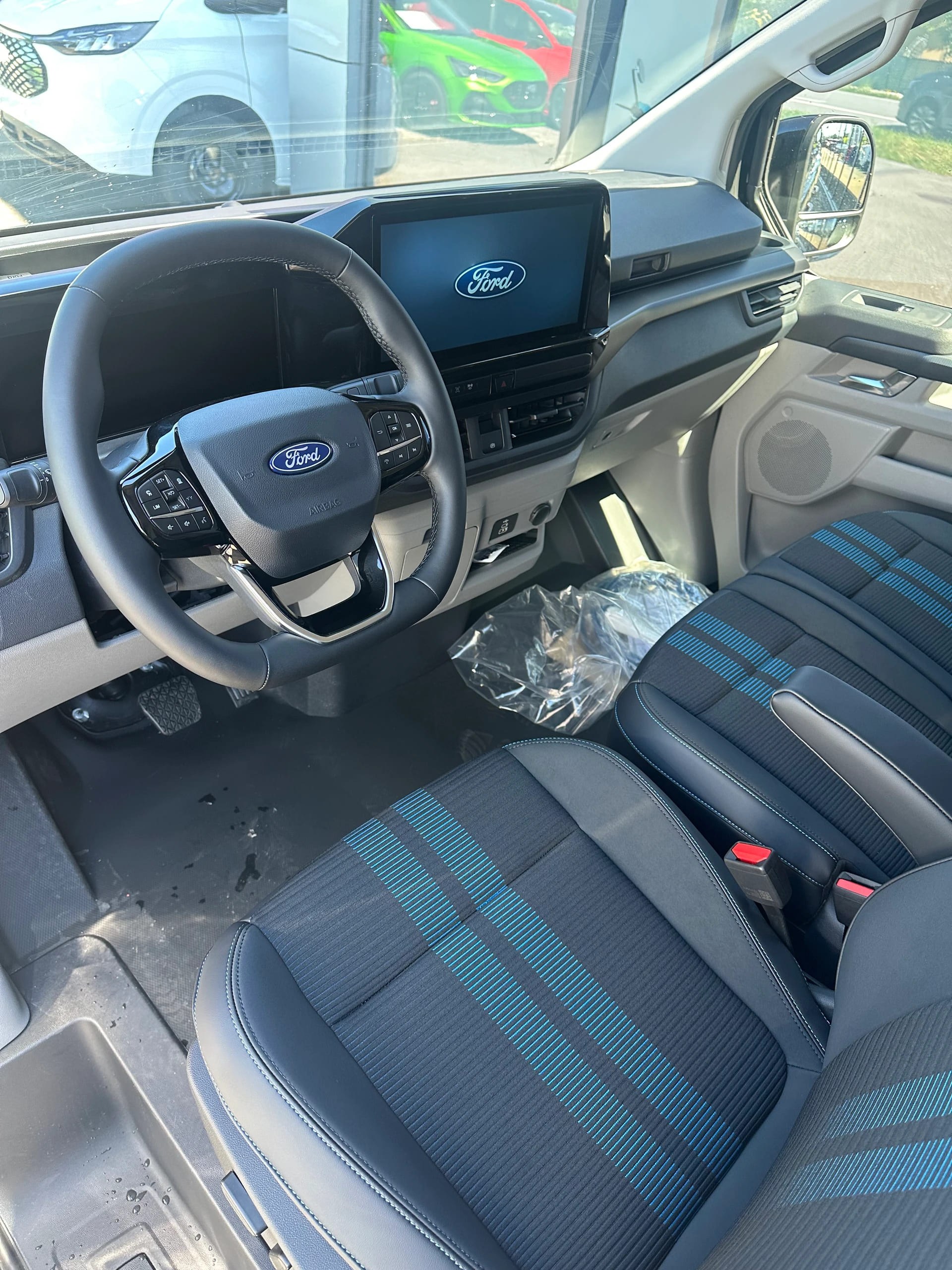 FORD Transit Custom Van 320 L1 2.5 Durat Sport/PHEV/Aut.-image-10