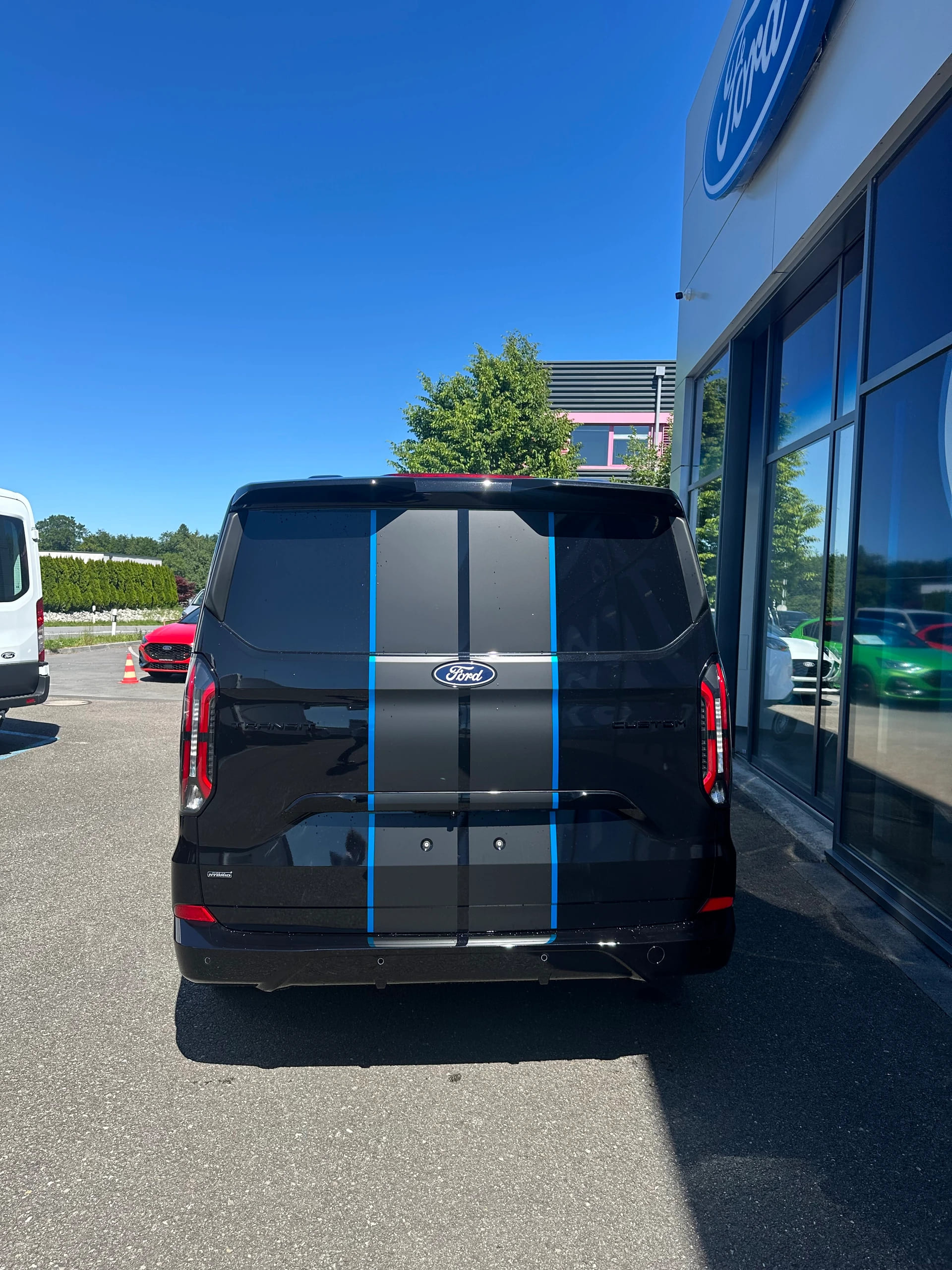 FORD Transit Custom Van 320 L1 2.5 Durat Sport/PHEV/Aut.-image-4
