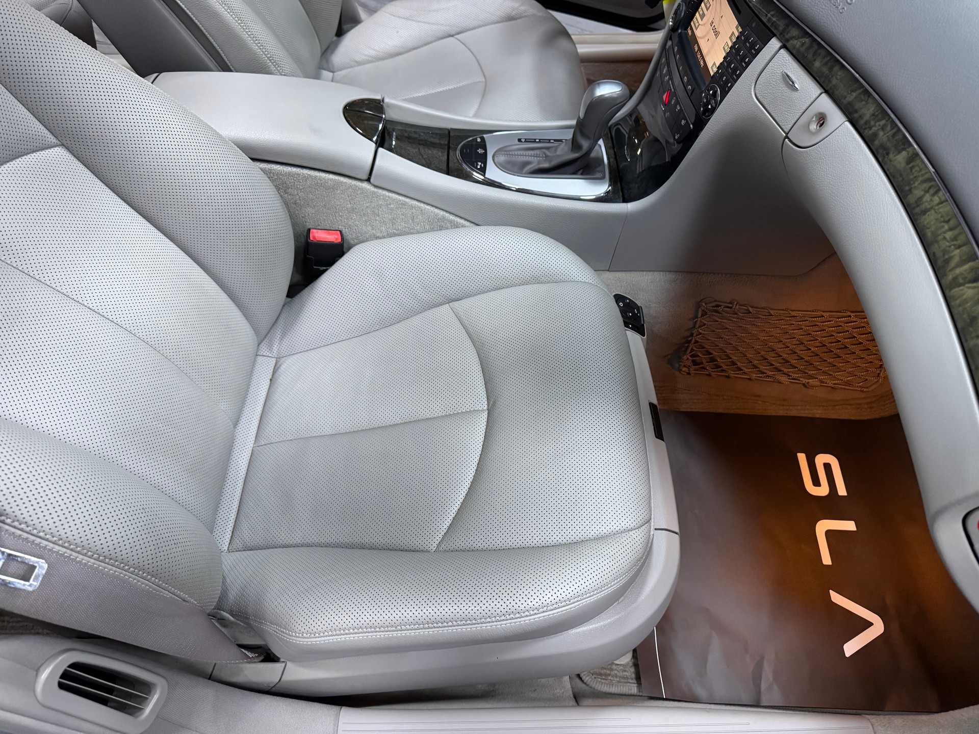 MERCEDES-BENZ E 400 CDI Avantgarde Automatic-image-8