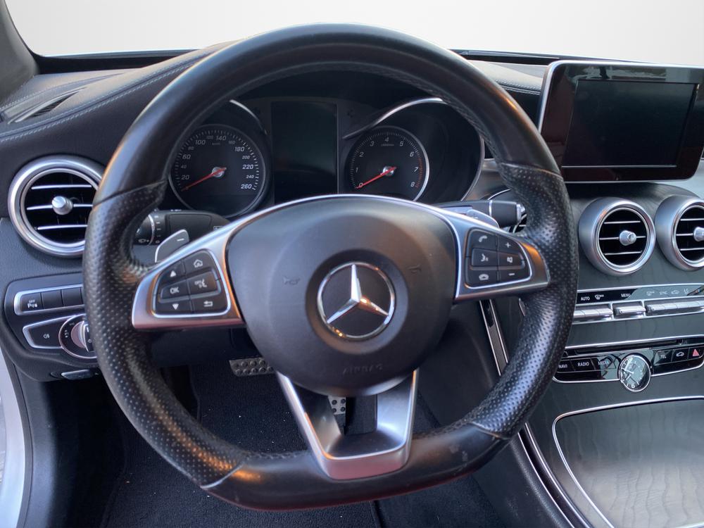 MERCEDES-BENZ C 250 Cabriolet AMG Line 9G-Tronic-image-9