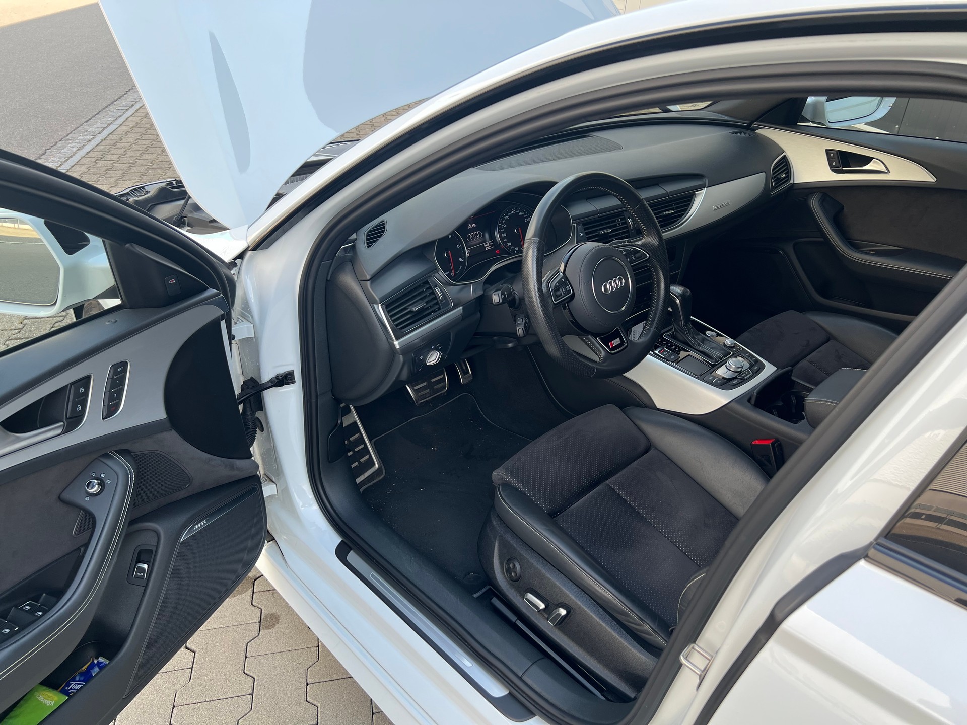 AUDI A6 Avant 3.0 BiTDI V6 quattro tiptronic-image-3