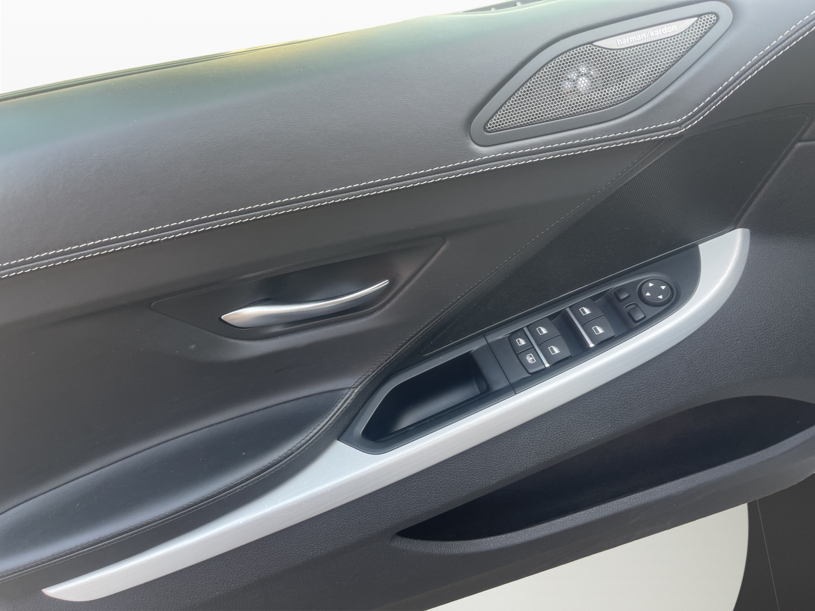 BMW 650i Gran Coupé xDrive-image-9