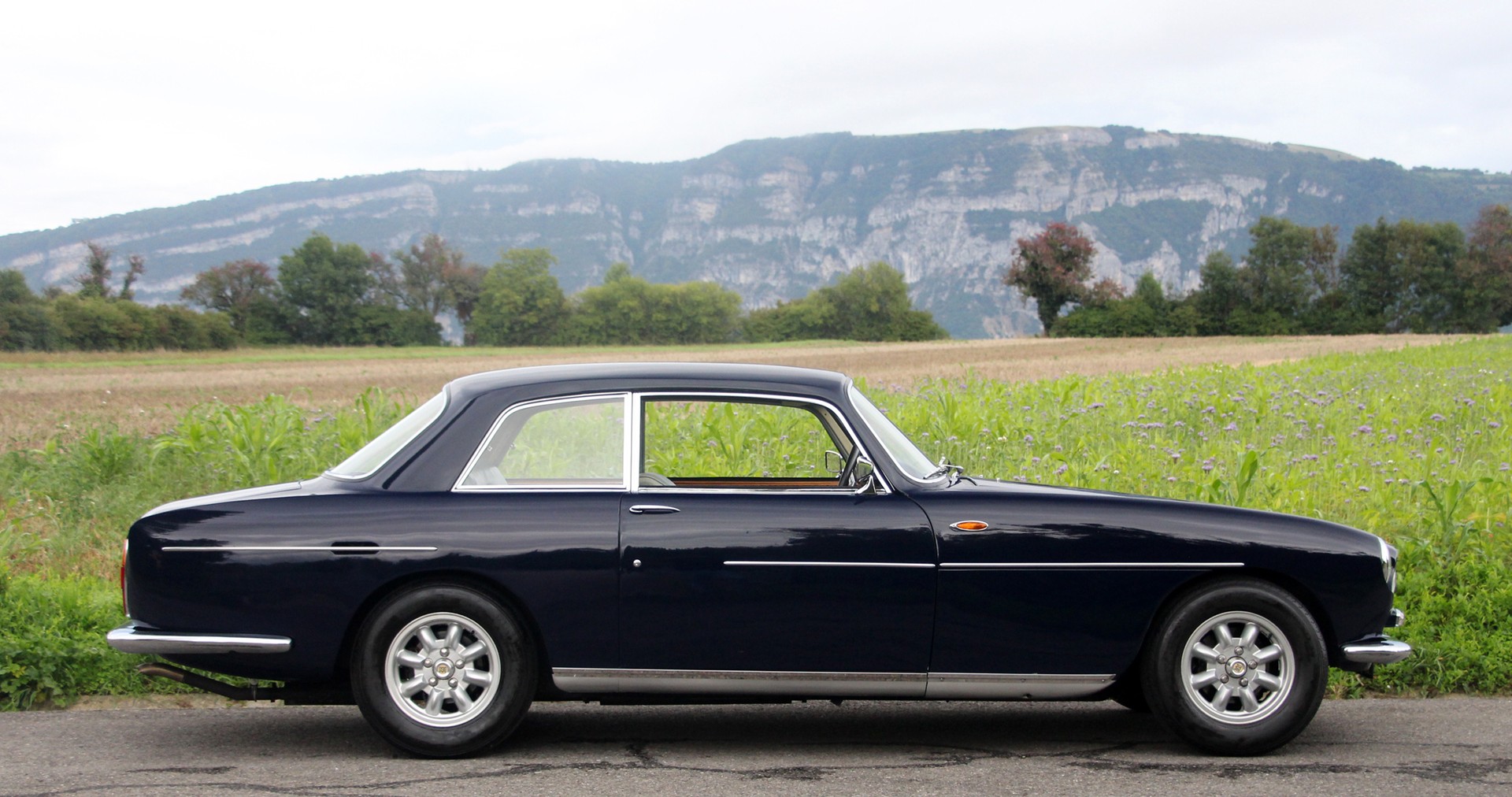 BRISTOL 411 Series 2-image-19