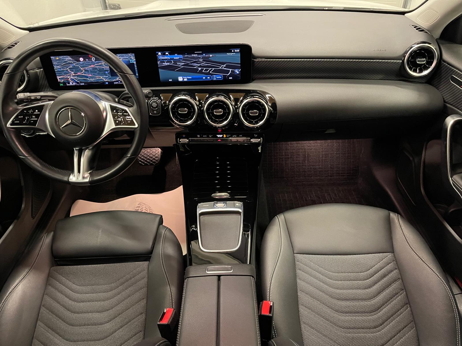 MERCEDES-BENZ A 180 d Progressive-image-11
