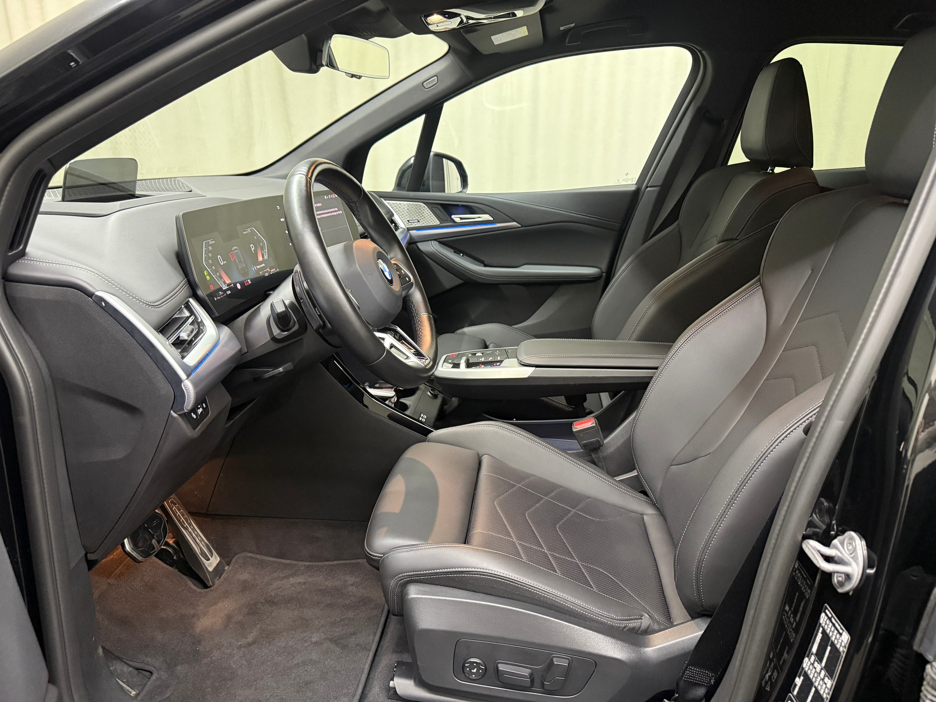 BMW 223d Active Tourer xDrive M Sport DKG-image-6