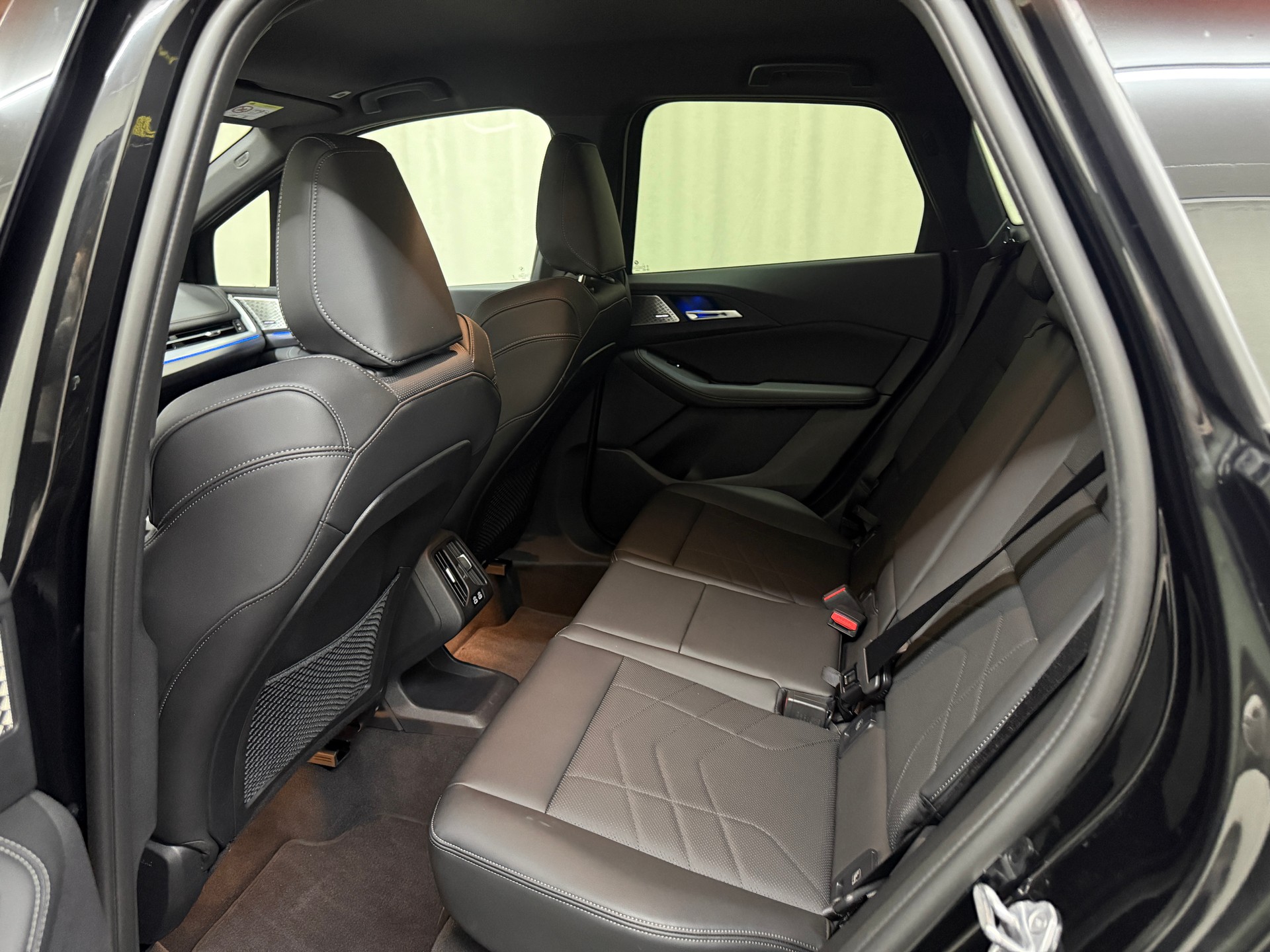 BMW 223d Active Tourer xDrive M Sport DKG-image-12