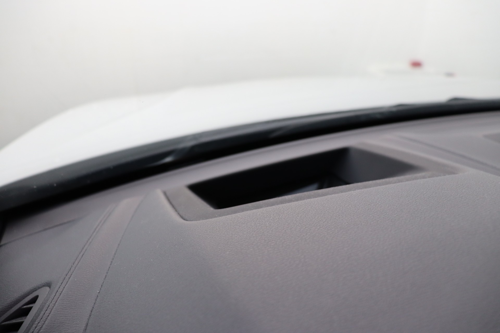 BMW X6 M50D STEPTRONIC ** WHITE ON WHITE ** SOFTCLOSE ** FAHRASSISTENZ-PAKET **-image-12