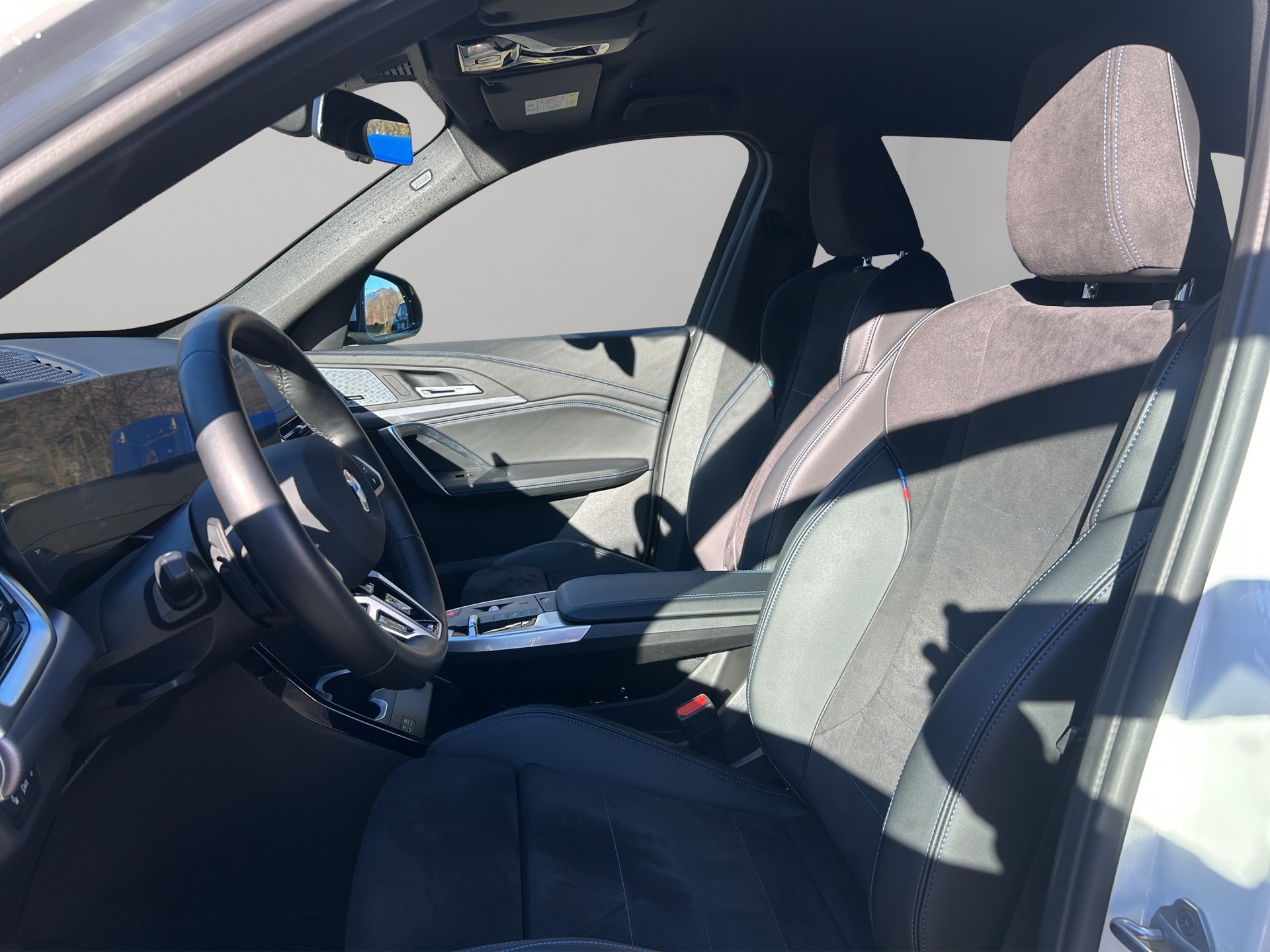 BMW X1 xDrive 20d 48V M Sport-image-9