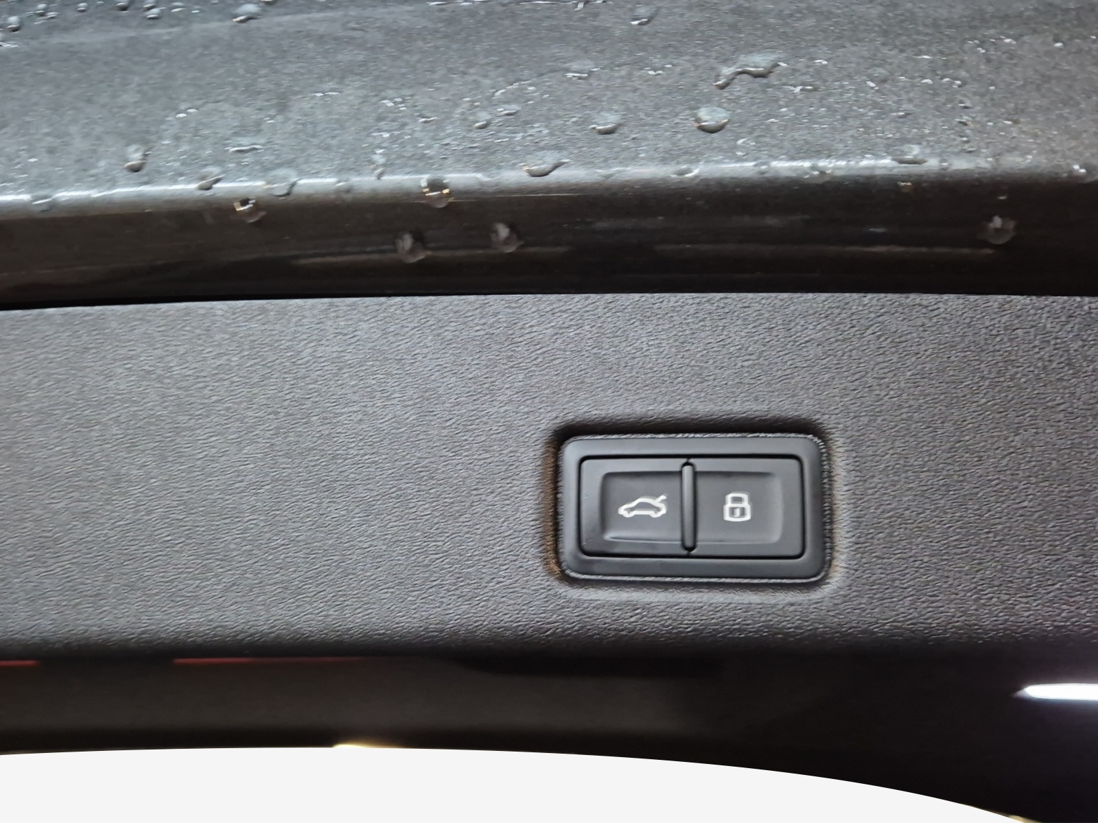 AUDI Q5 TDI quattro 150 kW S-tronic-image-13