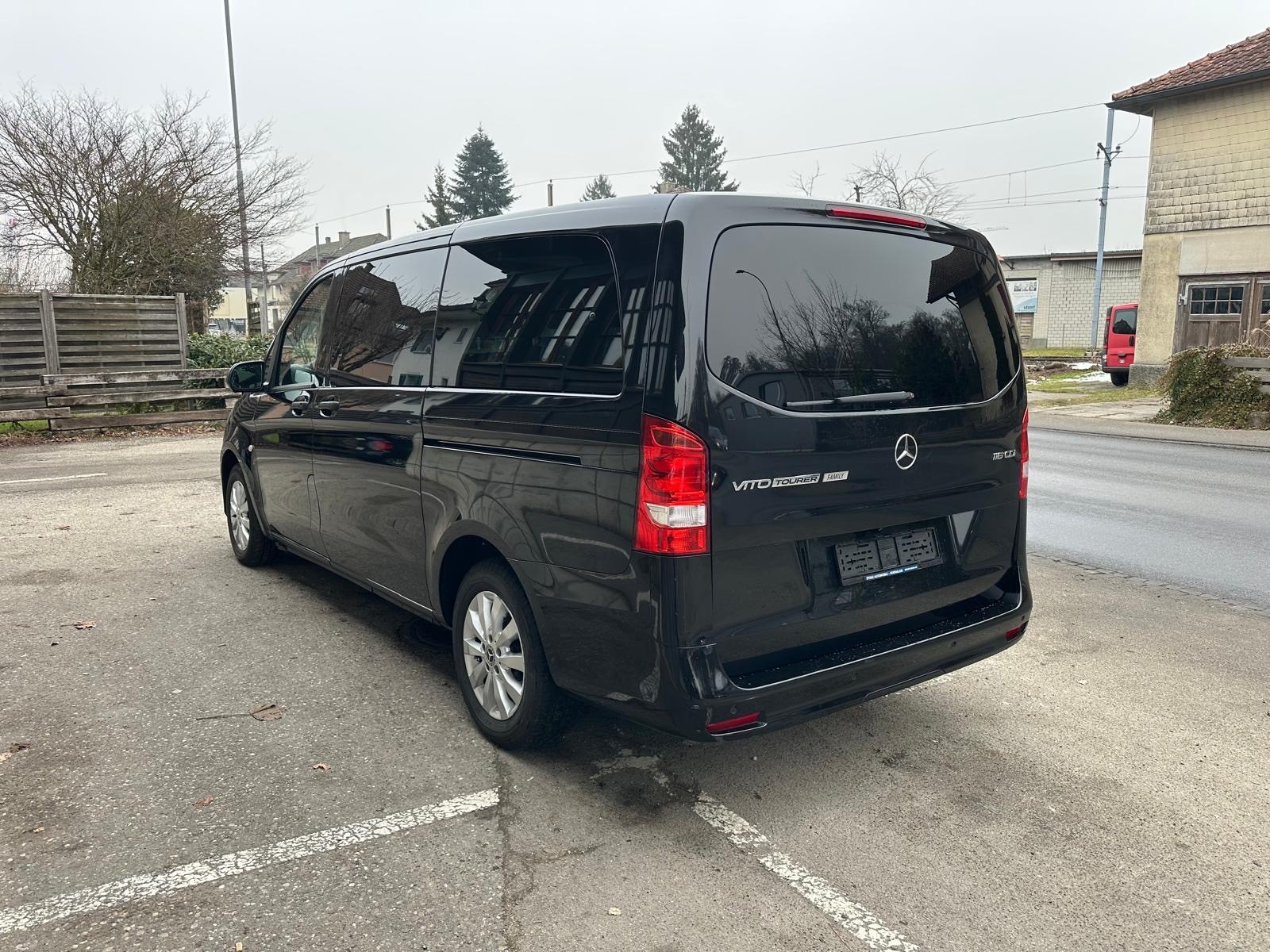 MERCEDES-BENZ Vito 116 CDI Lang Select Tourer 9G-Tronic-image-2