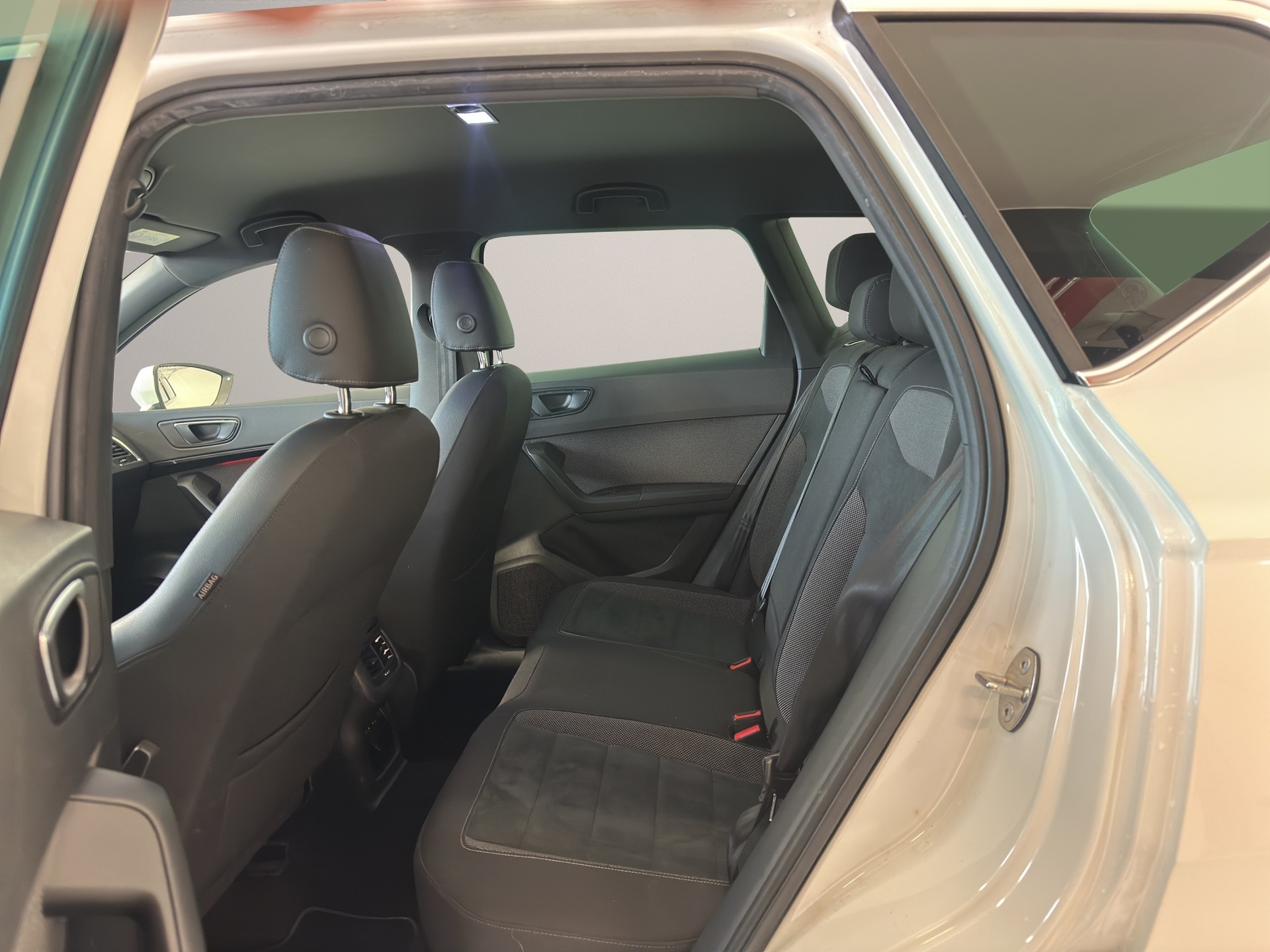 SEAT Ateca 1.5 TSI EVO Xcellence DSG-image-9