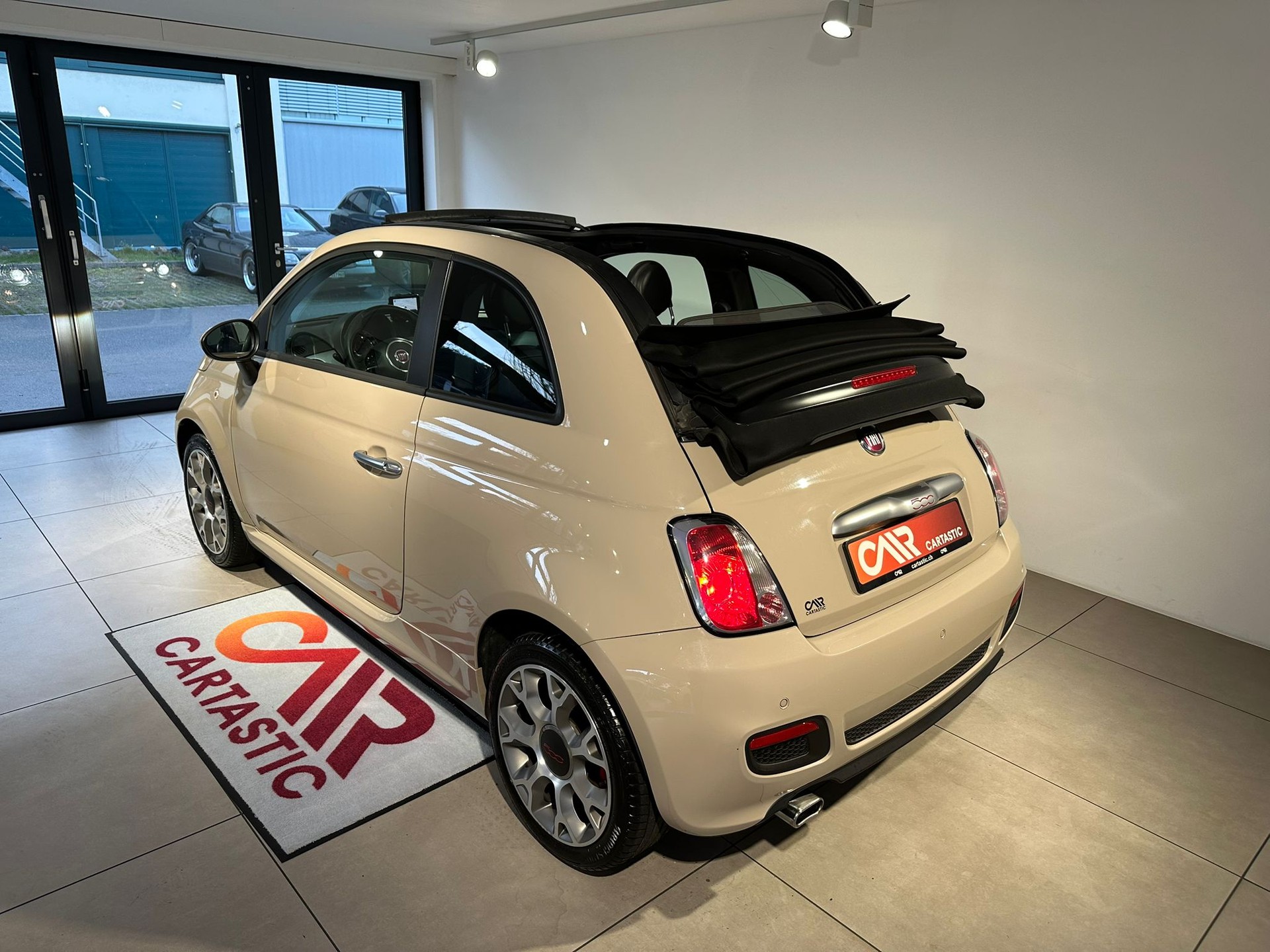FIAT 500C 0.9 Twinair S-image-11
